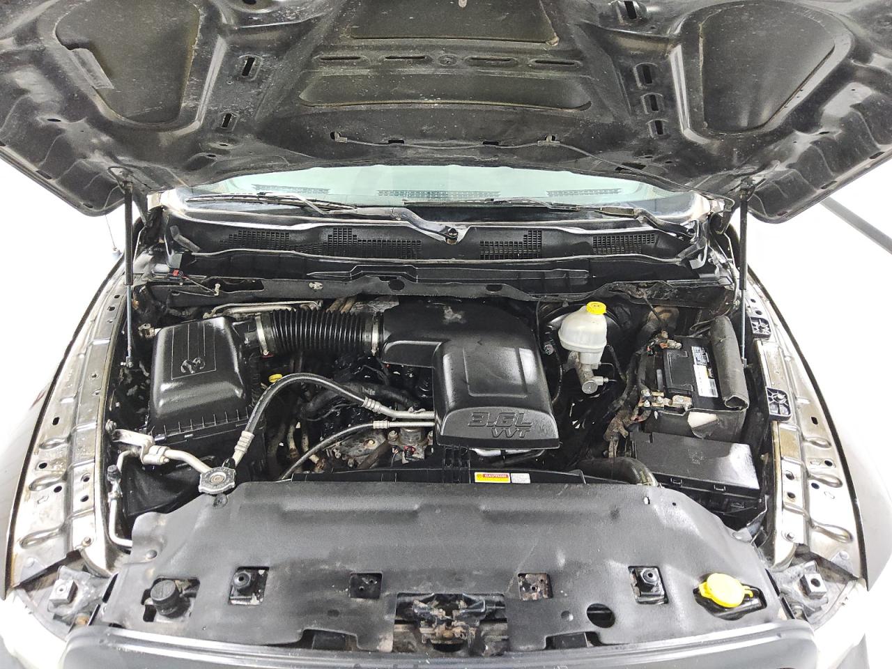 2013 Ram 1500 St Brown vin: 1C6RR7KGXDS666574 Damage: Engine, Broken, Repair Required