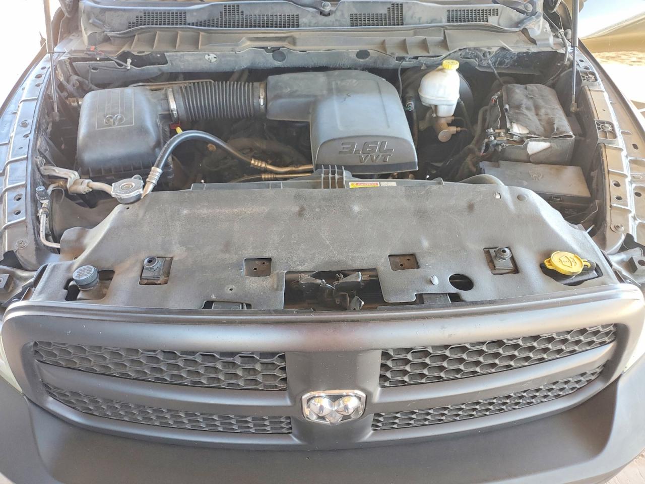 2013 Ram 1500 St Brown vin: 1C6RR7KGXDS666574