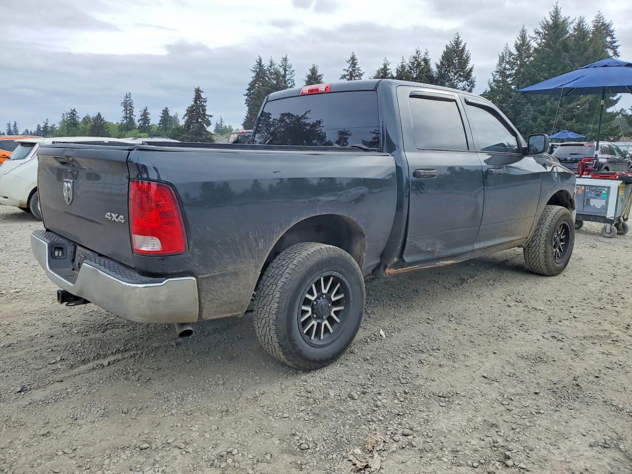 2015 Ram 1500 St Черный vin: 1C6RR7KGXFS706171