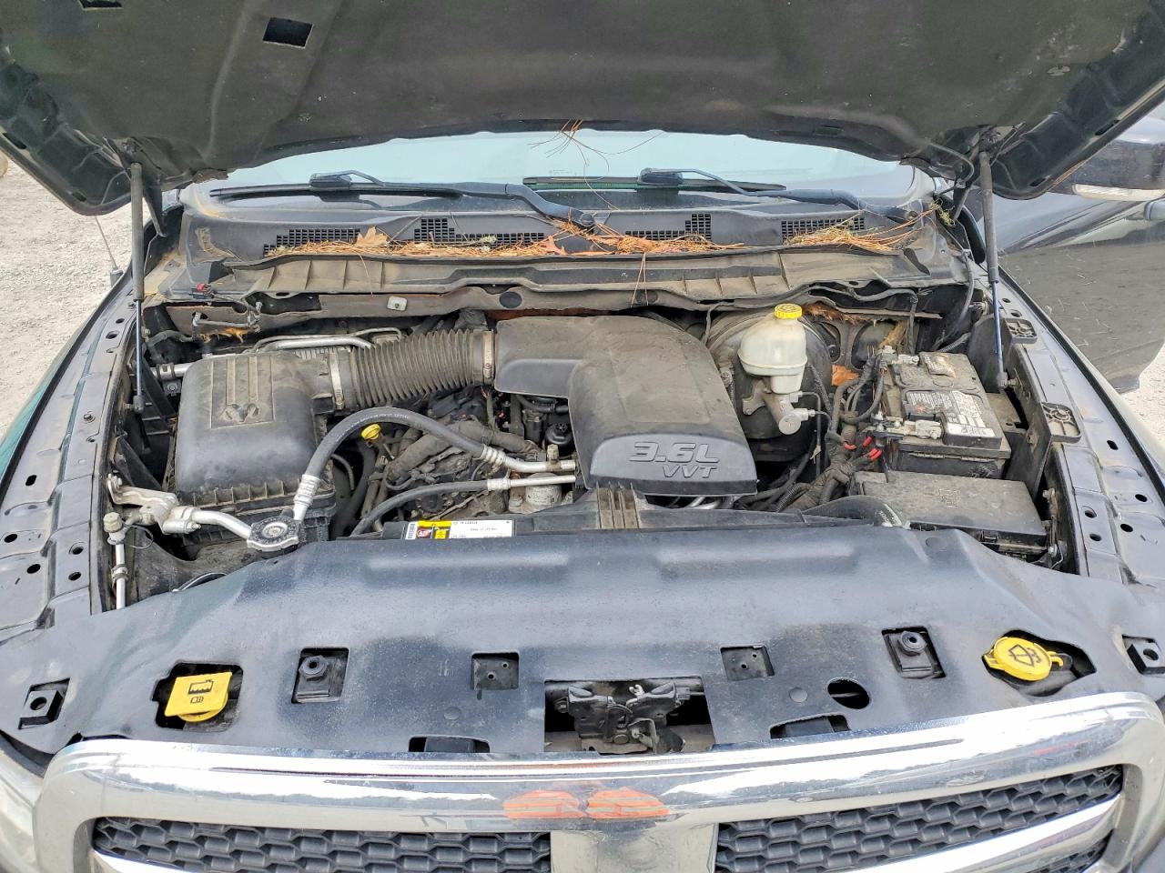 2015 Ram 1500 St Черный vin: 1C6RR7KGXFS706171