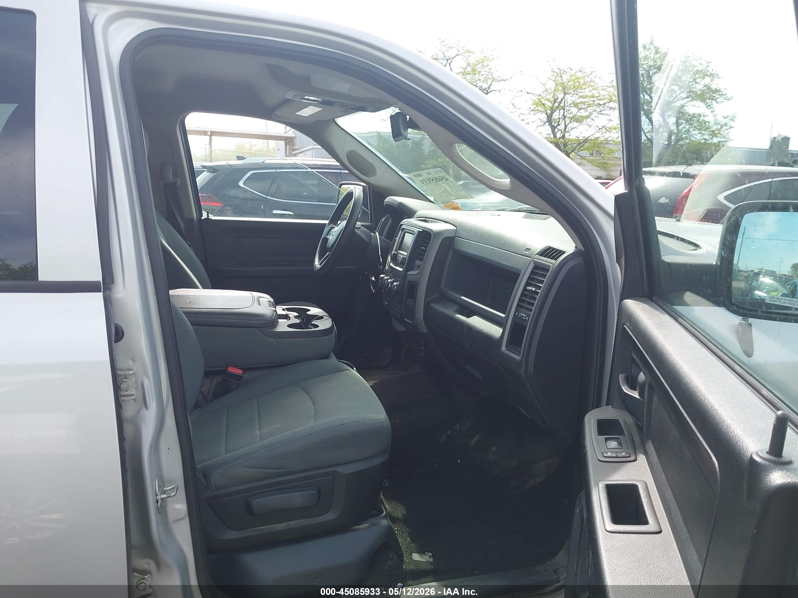 2015 Ram 1500 St Silver vin: 1C6RR7KGXFS774308