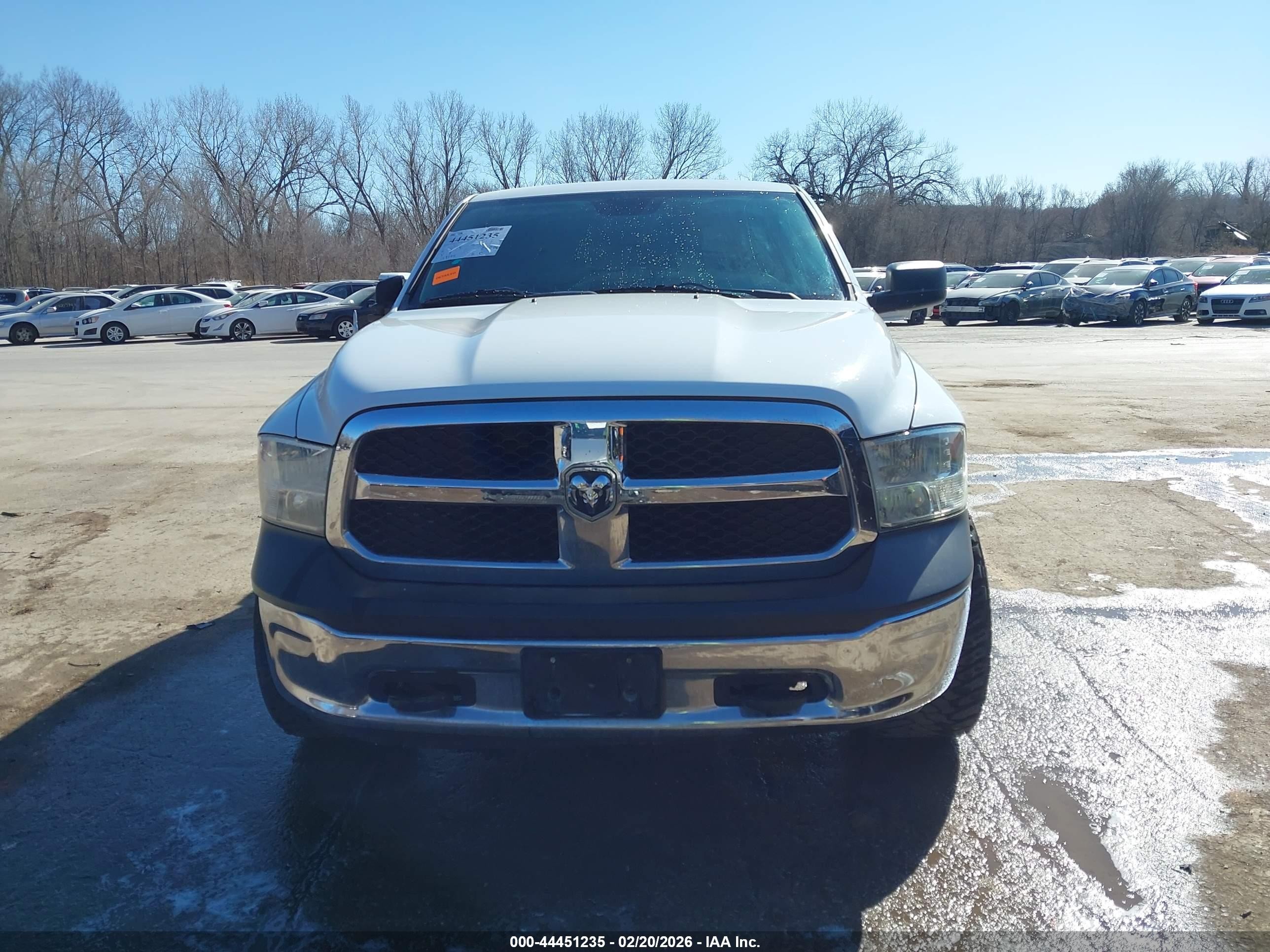 2015 Ram 1500 Tradesman White vin: 1C6RR7KM0FS662008