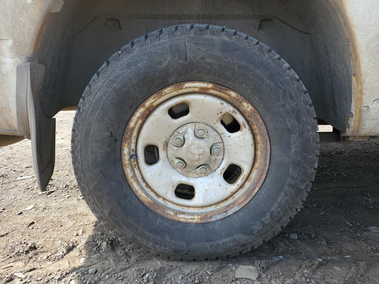 2013 Ram 1500 St Белый vin: 1C6RR7KP2DS632192 Damage: Right Rear Wheel, Corrosion, > 12 Inches