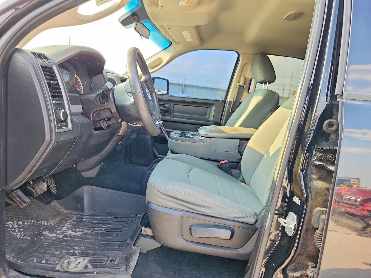 2013 Ram 1500 Tradesman Black vin: 1C6RR7KT0DS552936