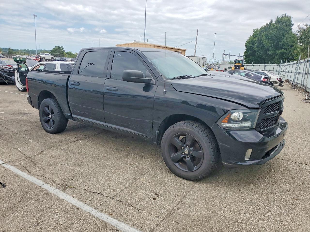 2014 Ram 1500 St Black vin: 1C6RR7KT0ES300573
