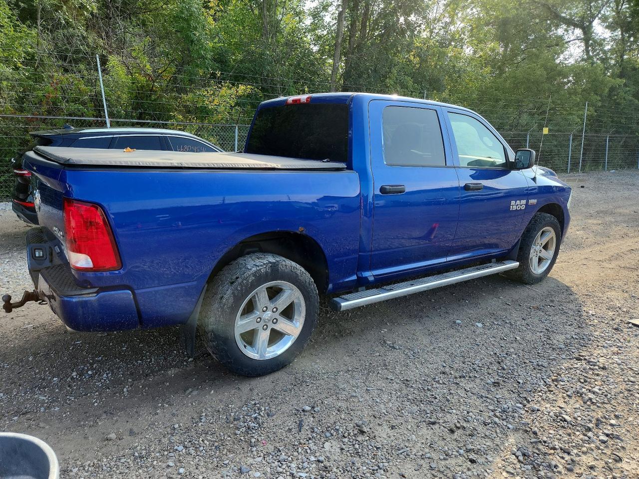 2014 Ram 1500 St Blue vin: 1C6RR7KT0ES428005