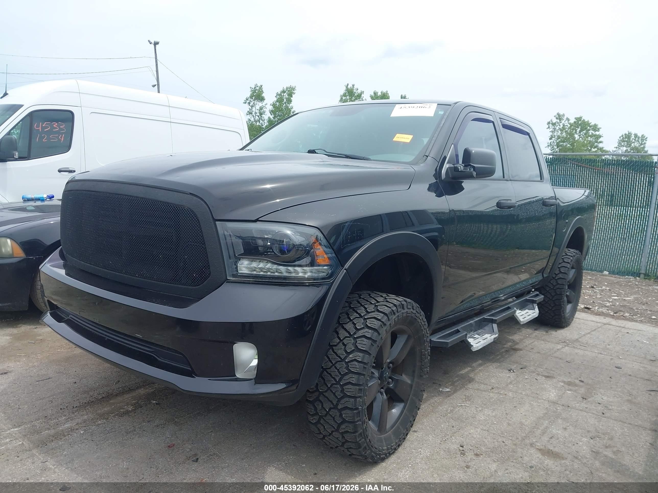 2015 Ram 1500 Express Black vin: 1C6RR7KT0FS556391