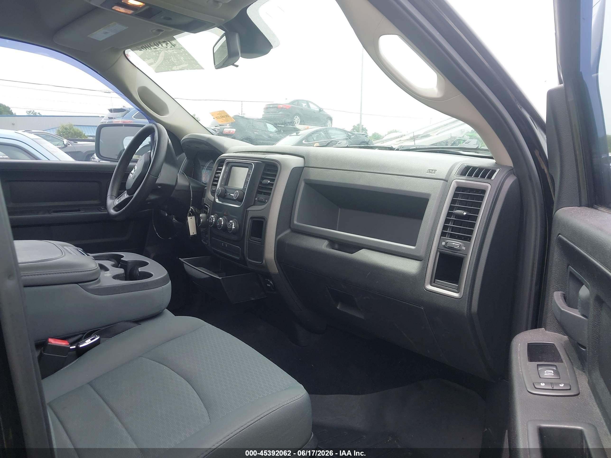 2015 Ram 1500 Express Black vin: 1C6RR7KT0FS556391