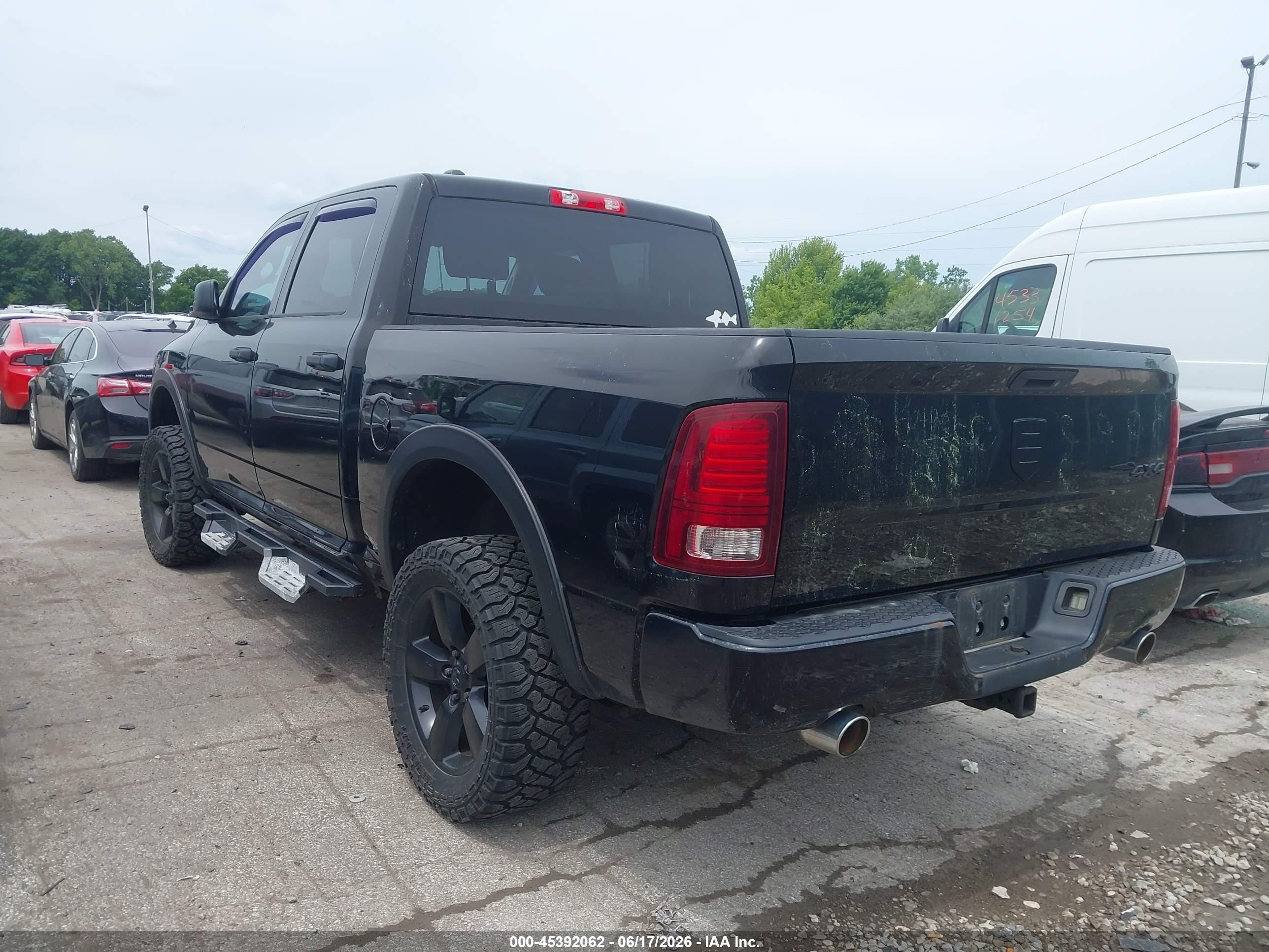 2015 Ram 1500 Express Black vin: 1C6RR7KT0FS556391