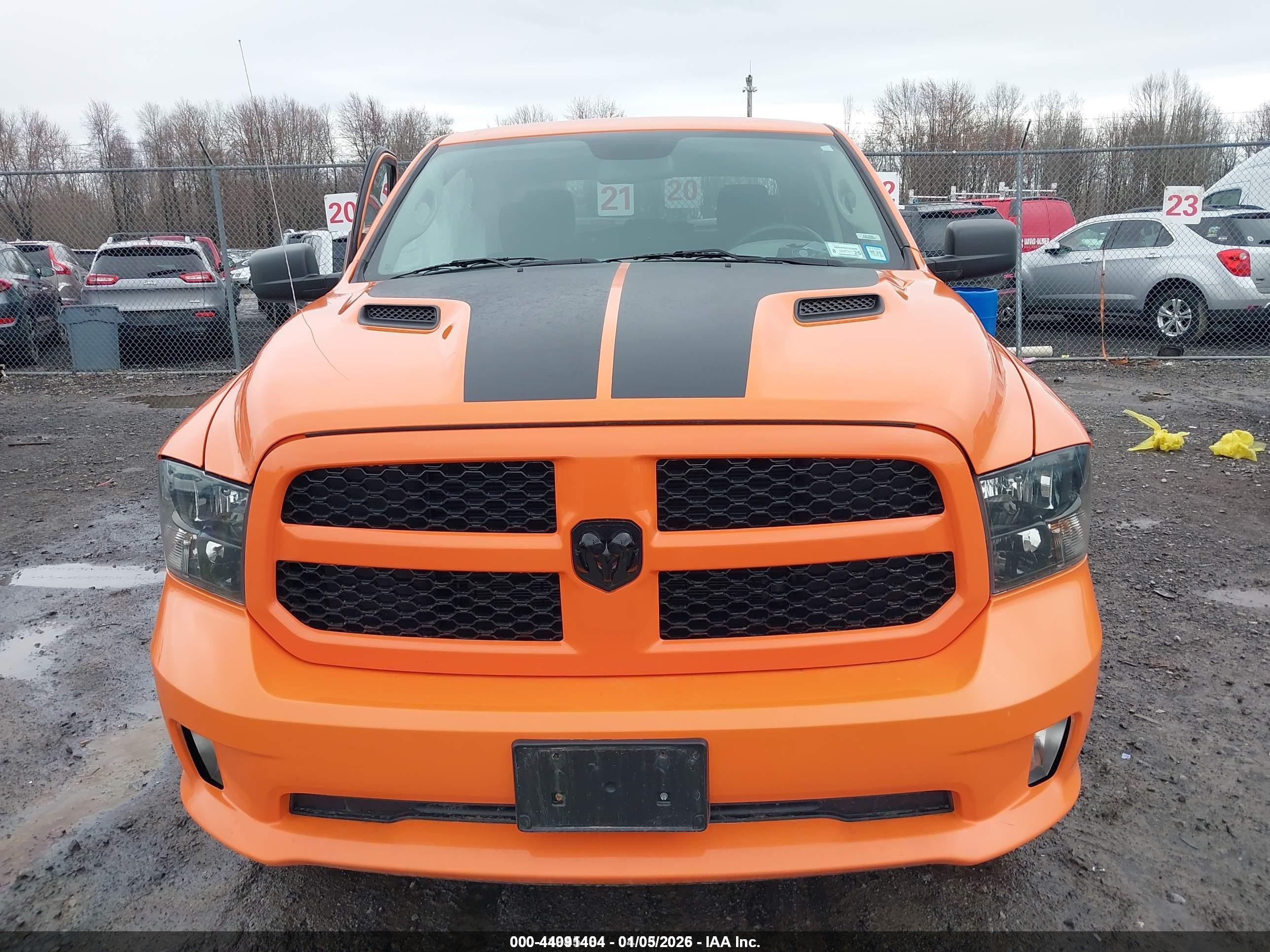 2019 Ram 1500 Classic St Оранжевый vin: 1C6RR7KT0KS611674