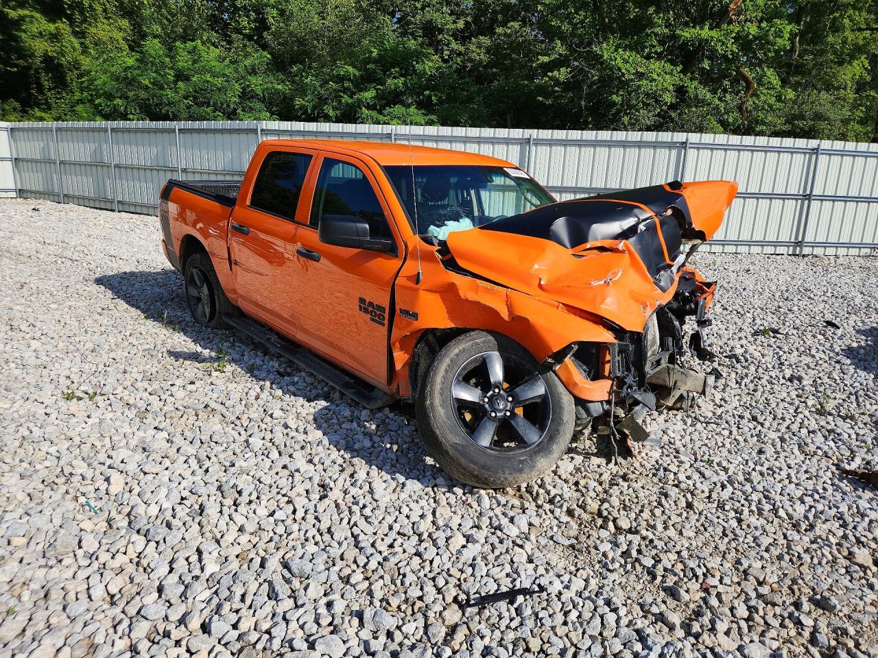 2019 Ram 1500 Classic Tradesman Orange vin: 1C6RR7KT0KS615241