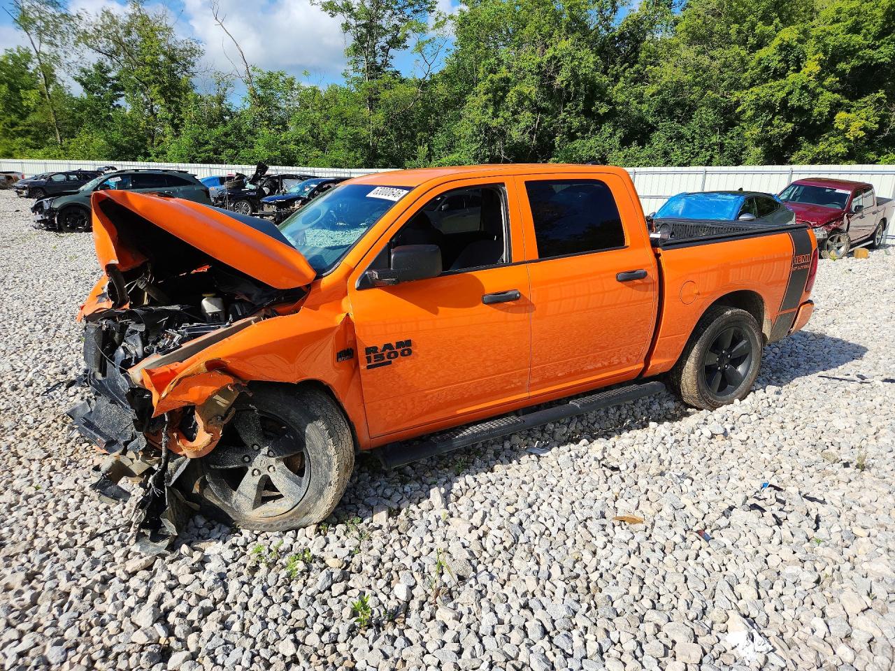2019 Ram 1500 Classic Tradesman Оранжевый vin: 1C6RR7KT0KS615241