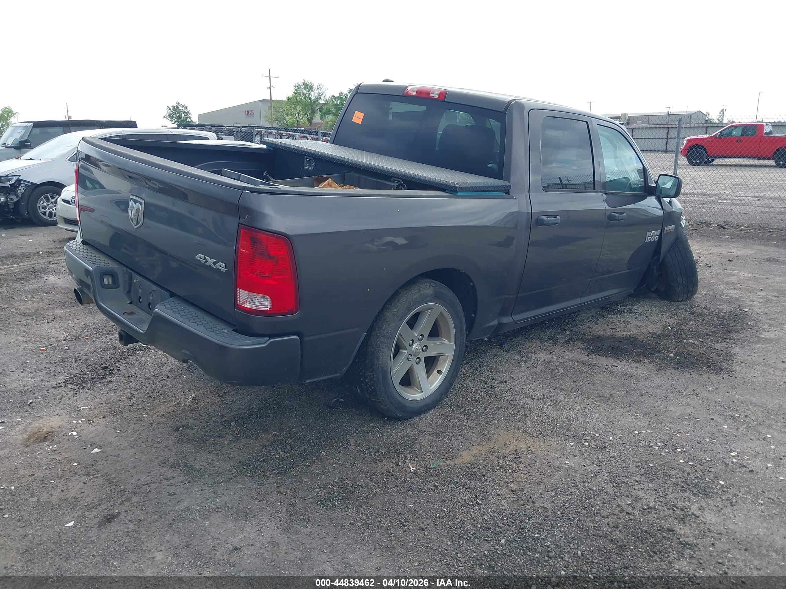 2014 Ram 1500 Express Серый vin: 1C6RR7KT1ES262853