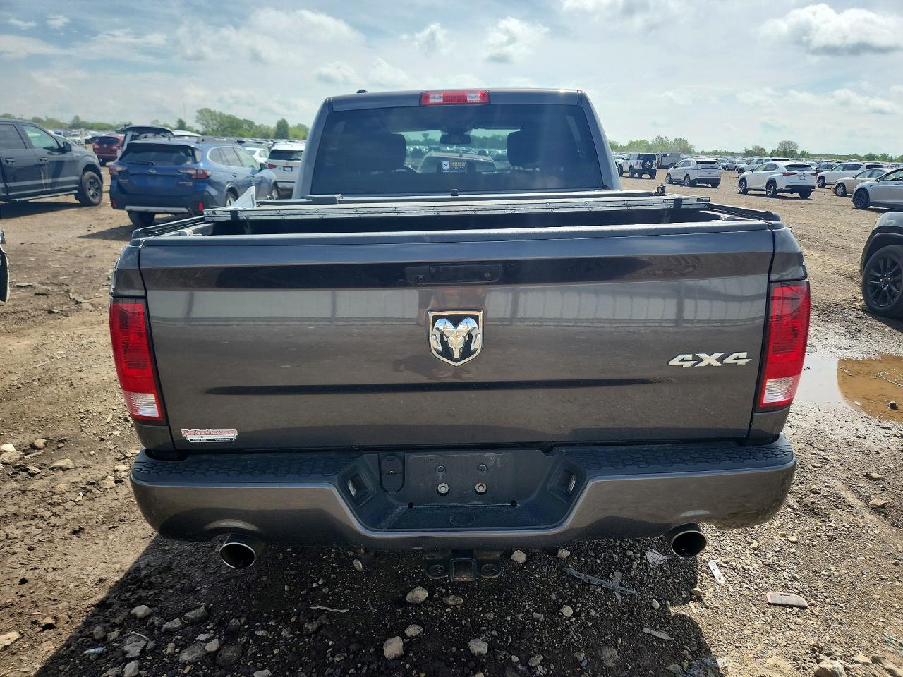 2014 Ram 1500 St Silver vin: 1C6RR7KT1ES304468
