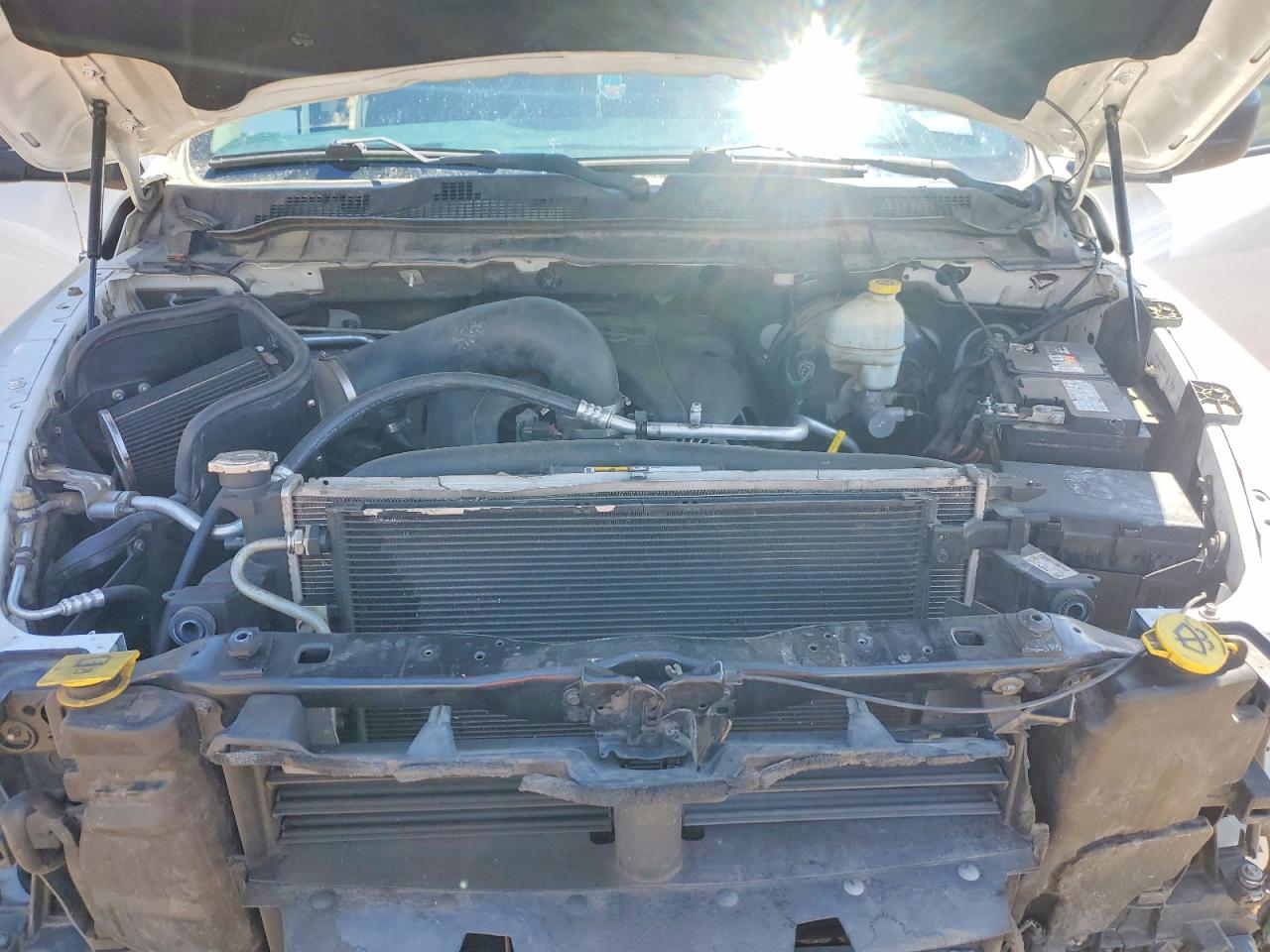 2014 Ram 1500 St White vin: 1C6RR7KT1ES331654