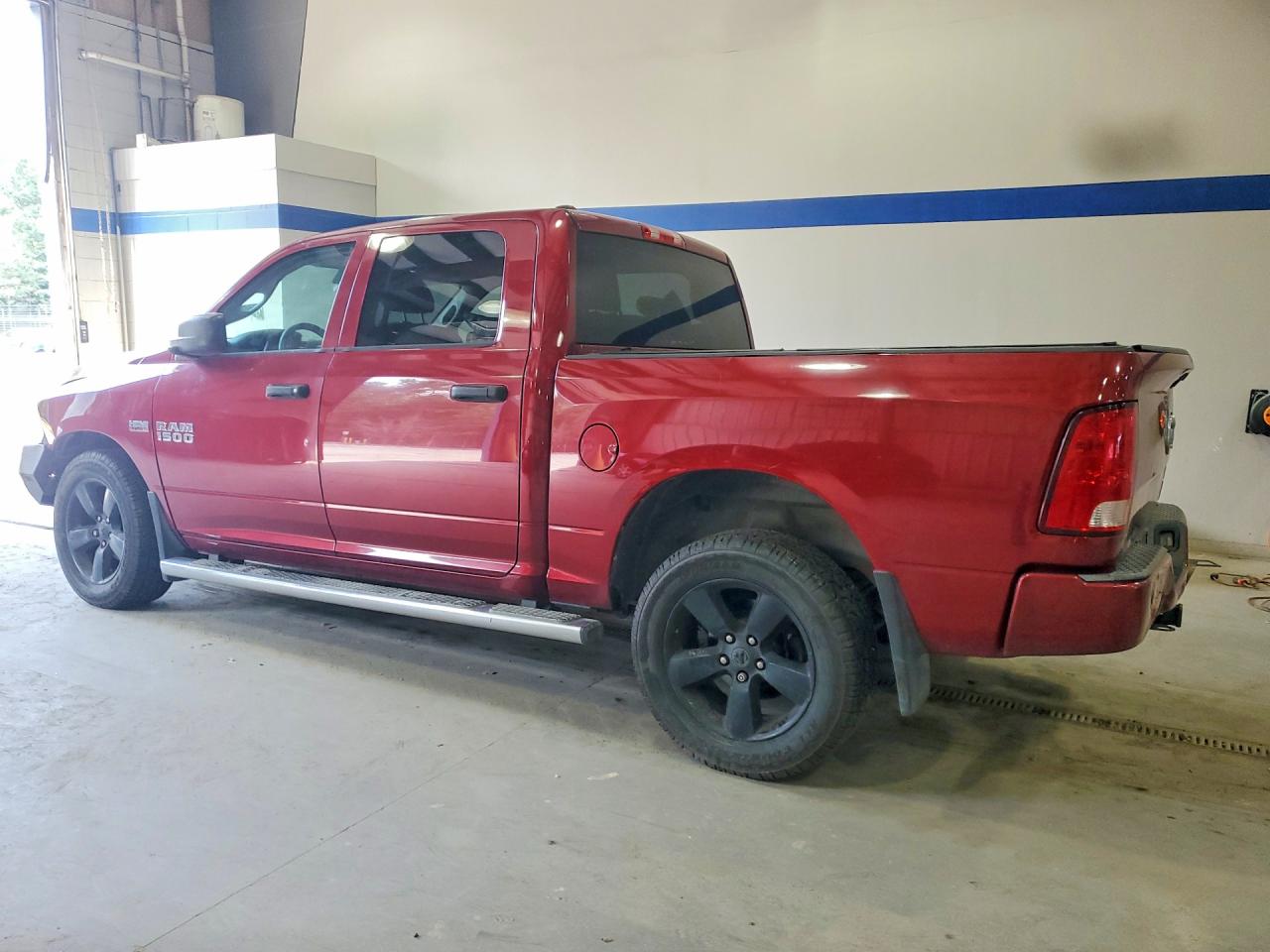 2014 Ram 1500 St Red vin: 1C6RR7KT1ES452541