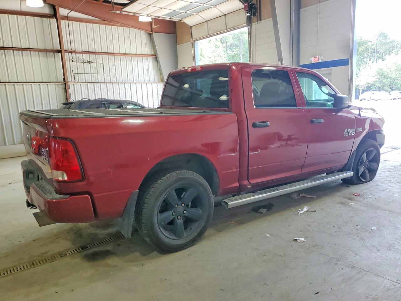 2014 Ram 1500 St Red vin: 1C6RR7KT1ES452541