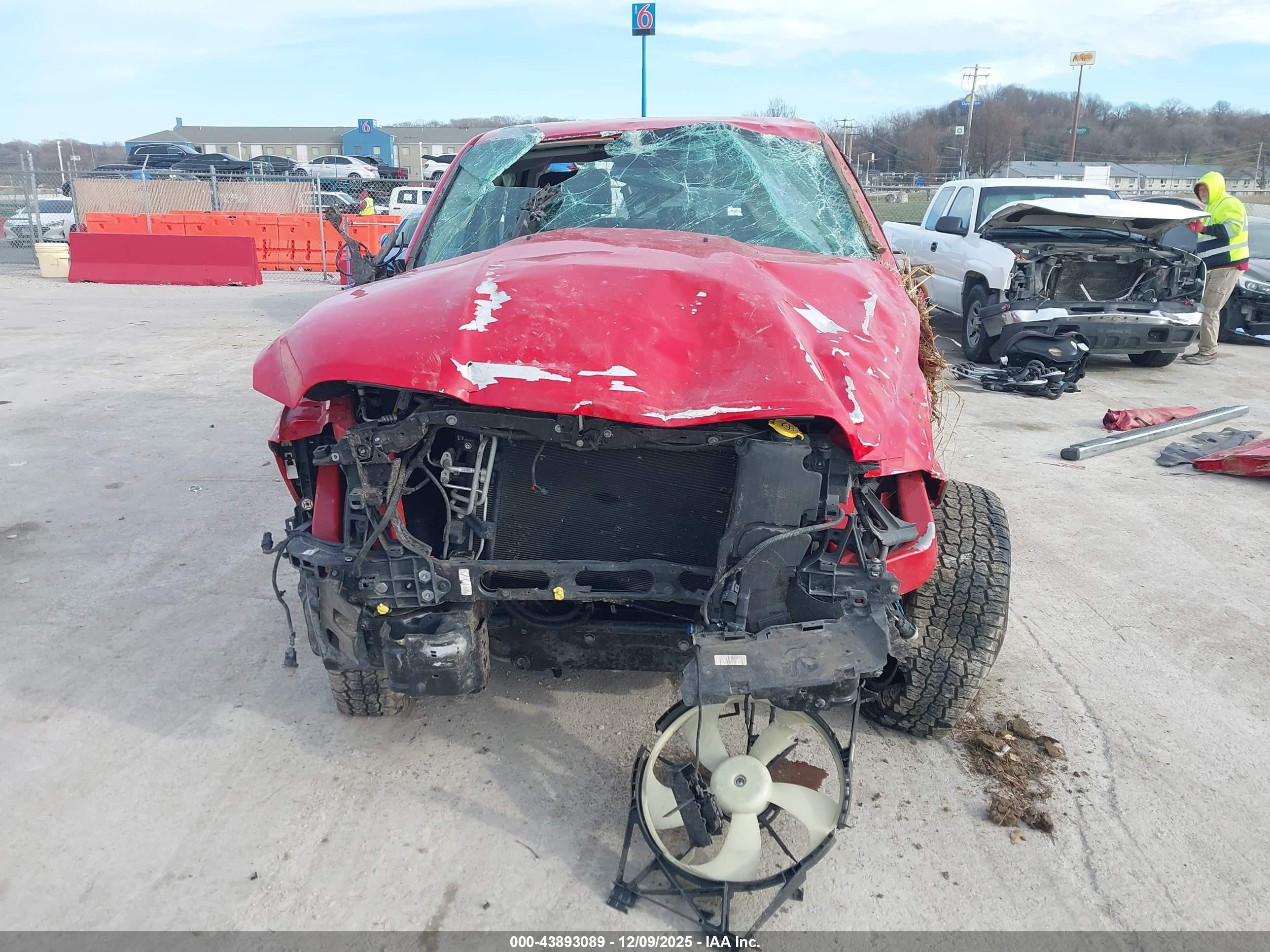 2016 Ram 1500 Express Red vin: 1C6RR7KT1GS158589
