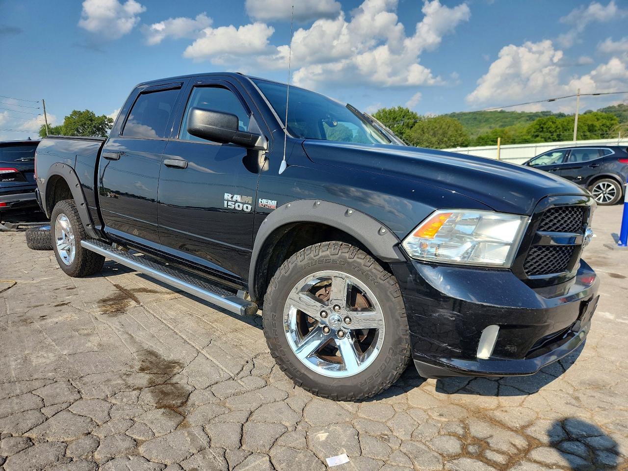 2013 Ram 1500 St Black vin: 1C6RR7KT2DS618032