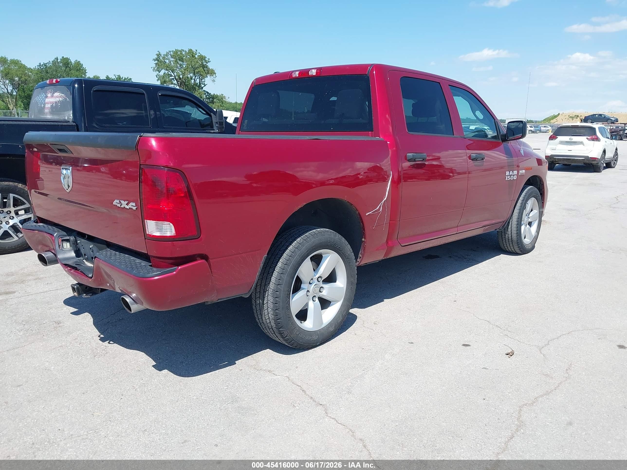 2013 Ram 1500 Express Red vin: 1C6RR7KT2DS648454