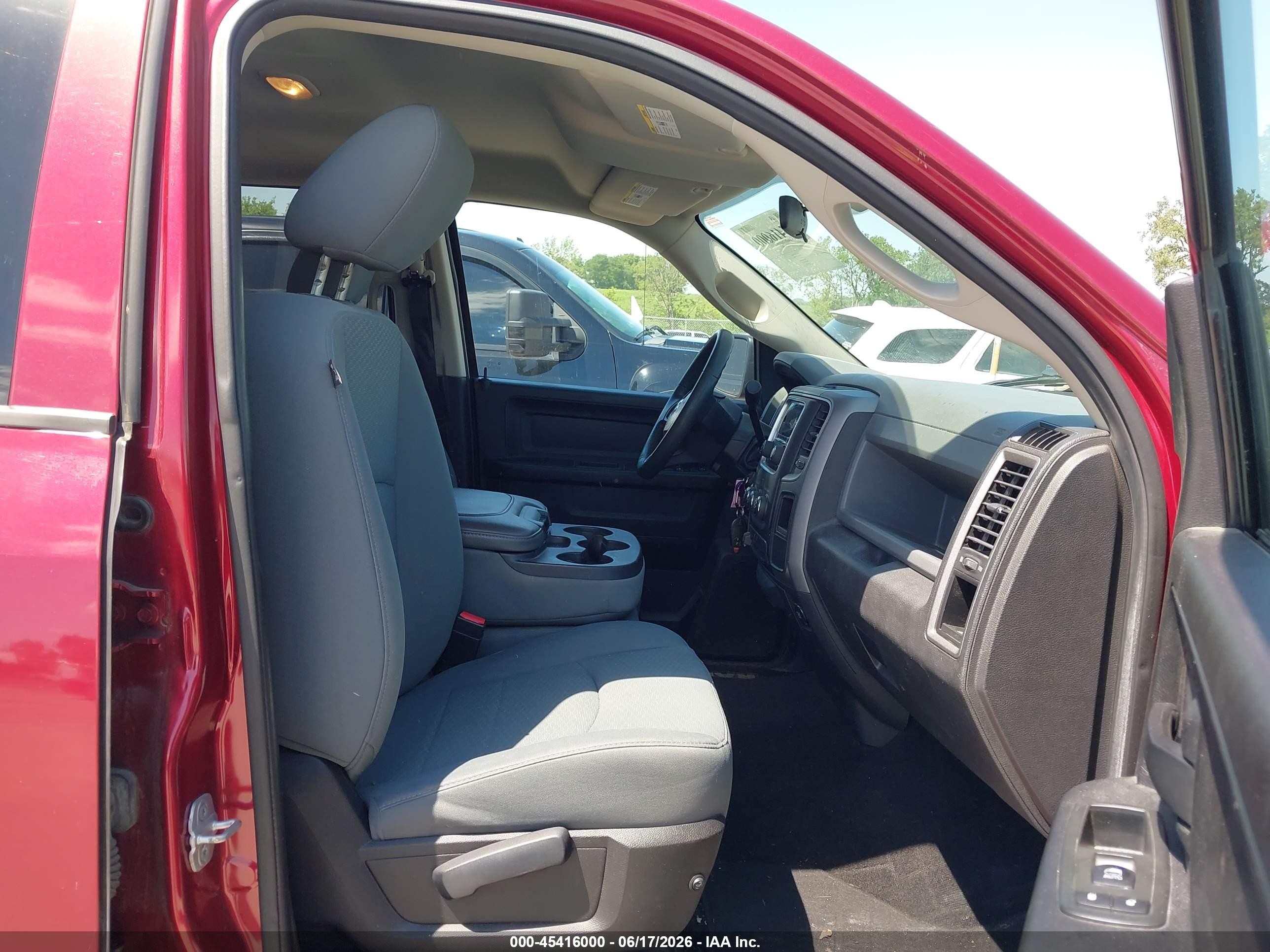 2013 Ram 1500 Express Red vin: 1C6RR7KT2DS648454