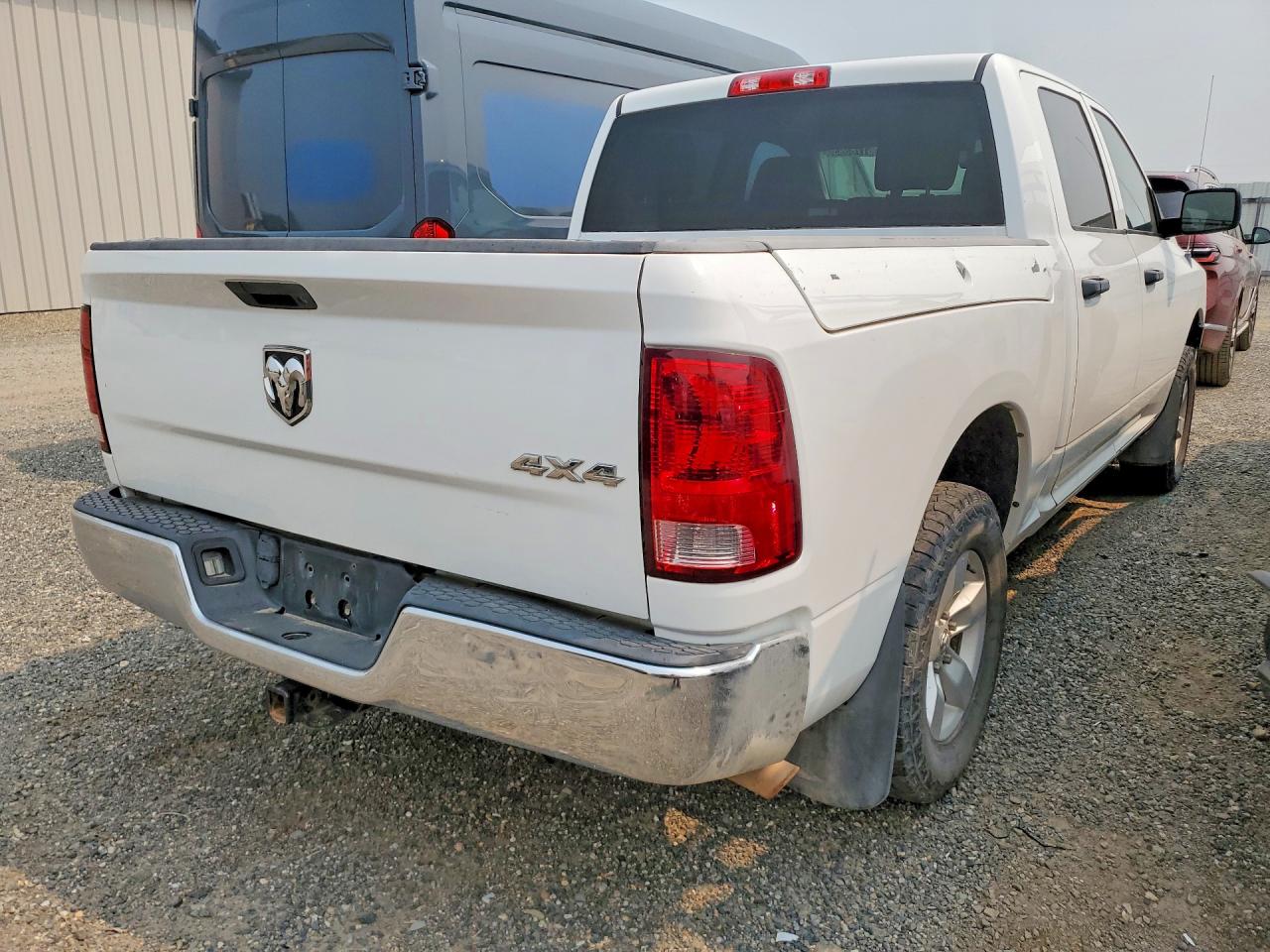 2013 Ram 1500 St Белый vin: 1C6RR7KT2DS670194
