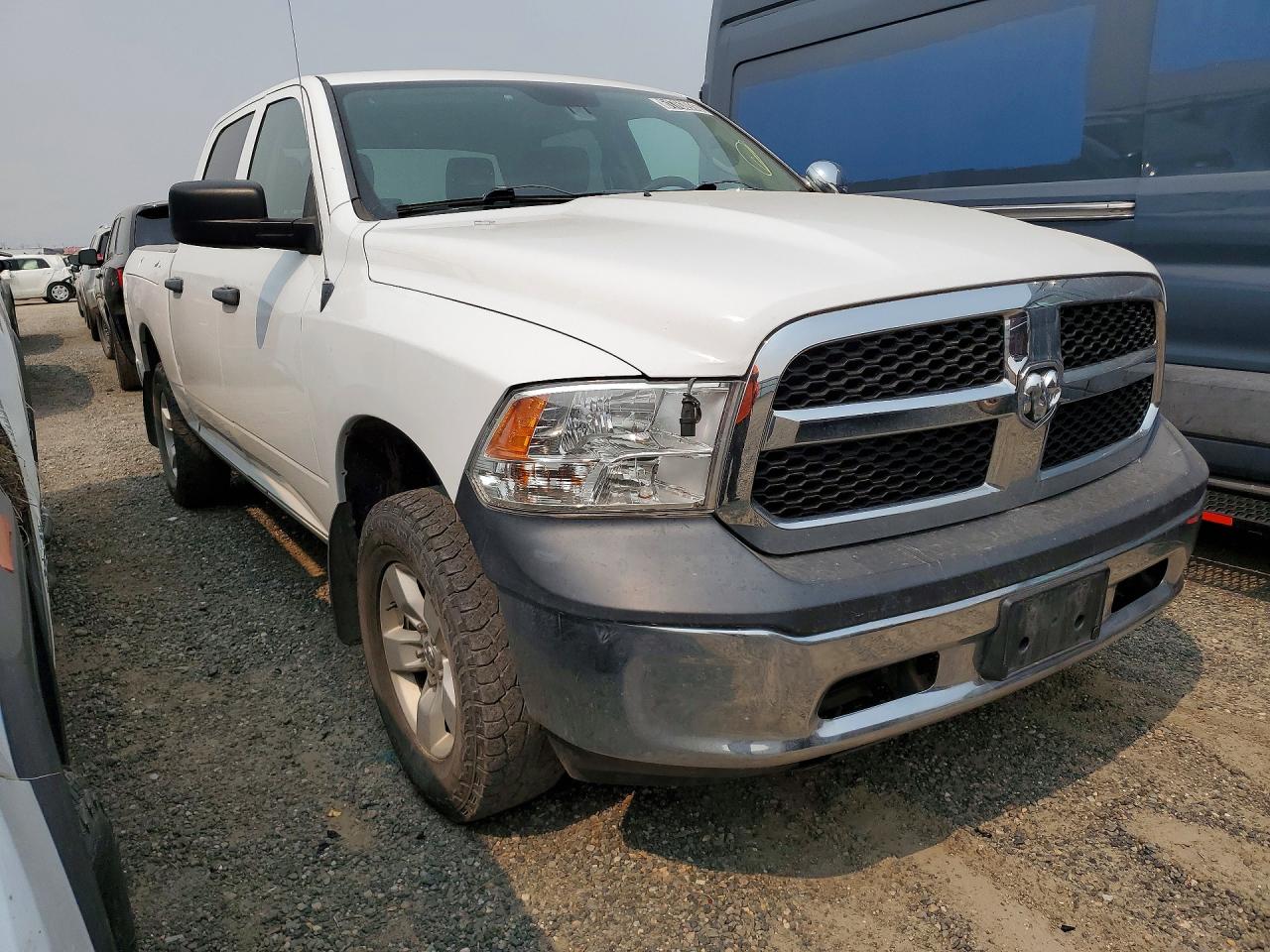 2013 Ram 1500 St Белый vin: 1C6RR7KT2DS670194