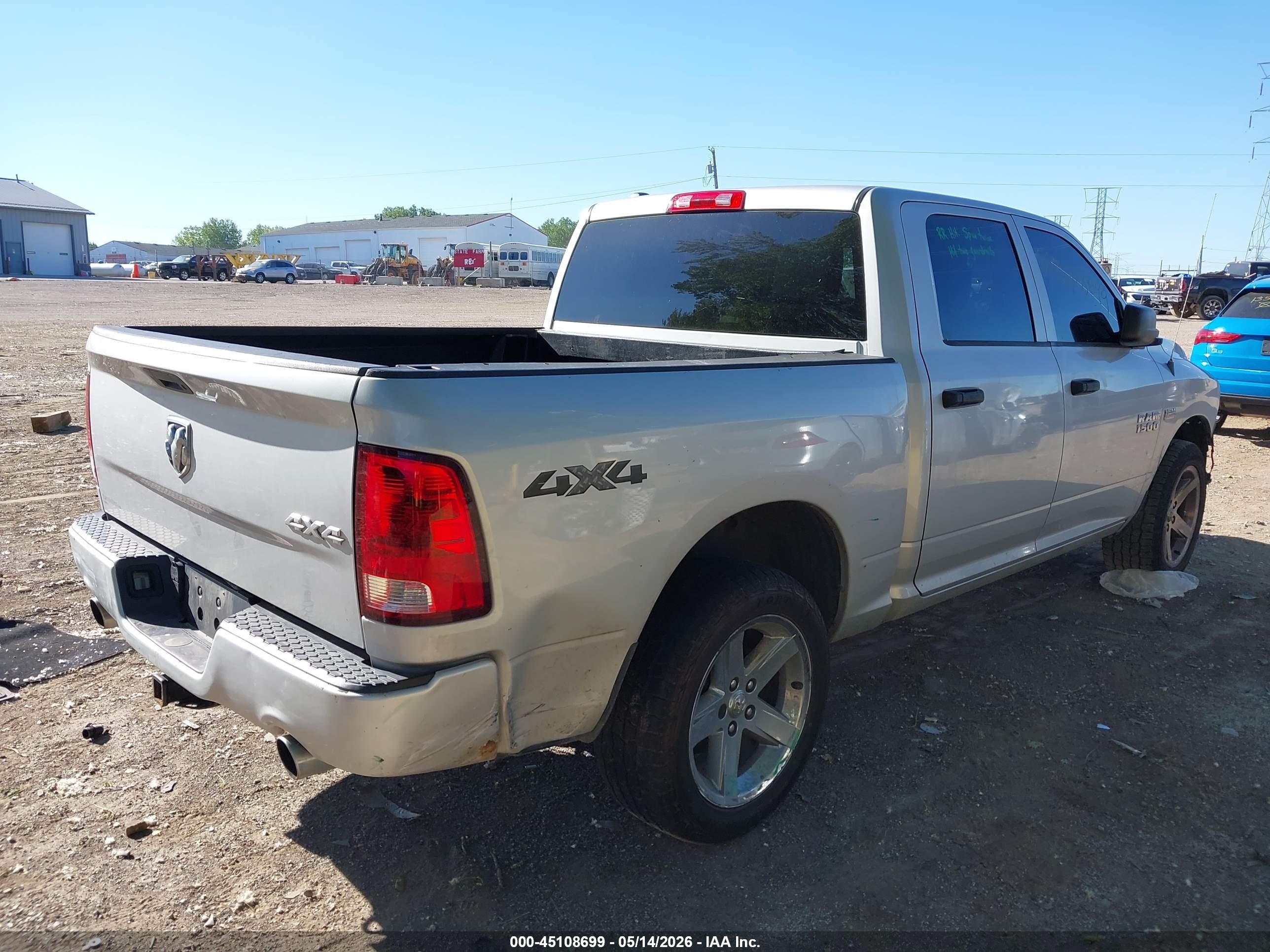 2014 Ram 1500 Express Silver vin: 1C6RR7KT2ES107860