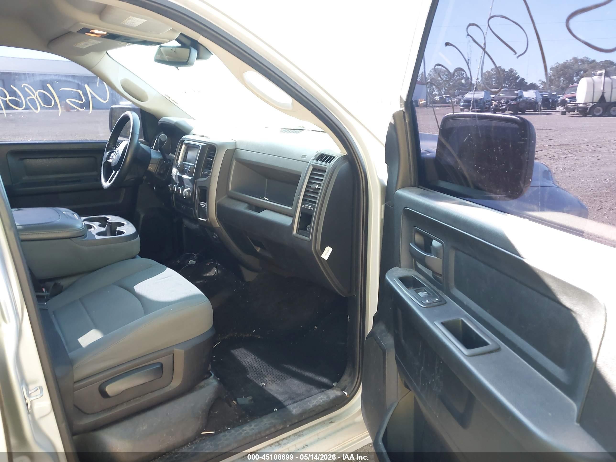 2014 Ram 1500 Express Silver vin: 1C6RR7KT2ES107860