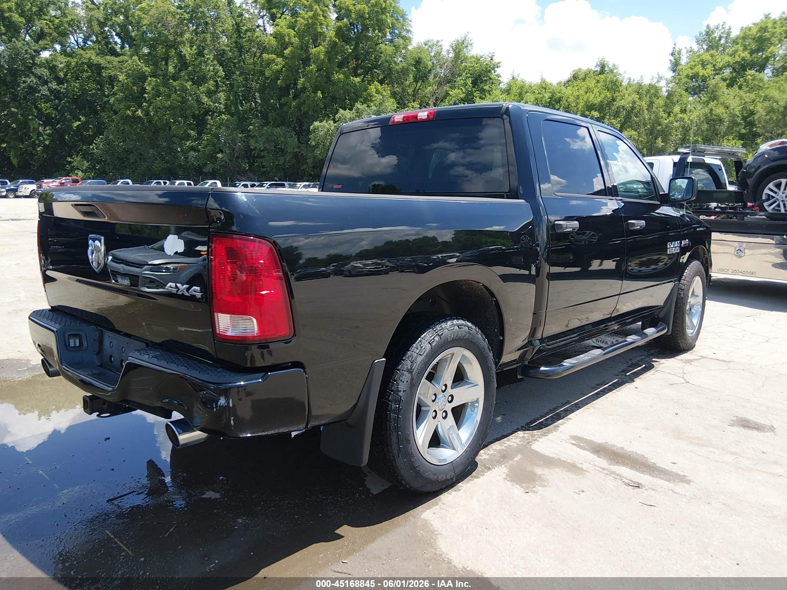 2014 Ram 1500 Express Black vin: 1C6RR7KT2ES205044