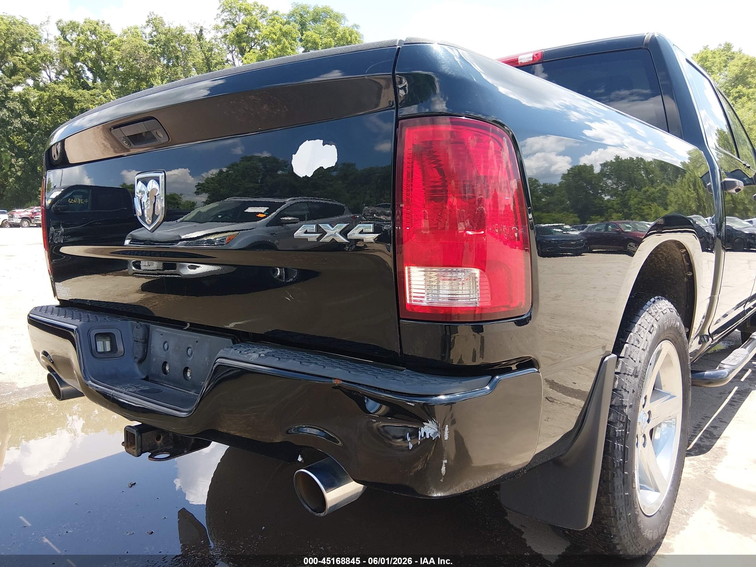 2014 Ram 1500 Express Black vin: 1C6RR7KT2ES205044