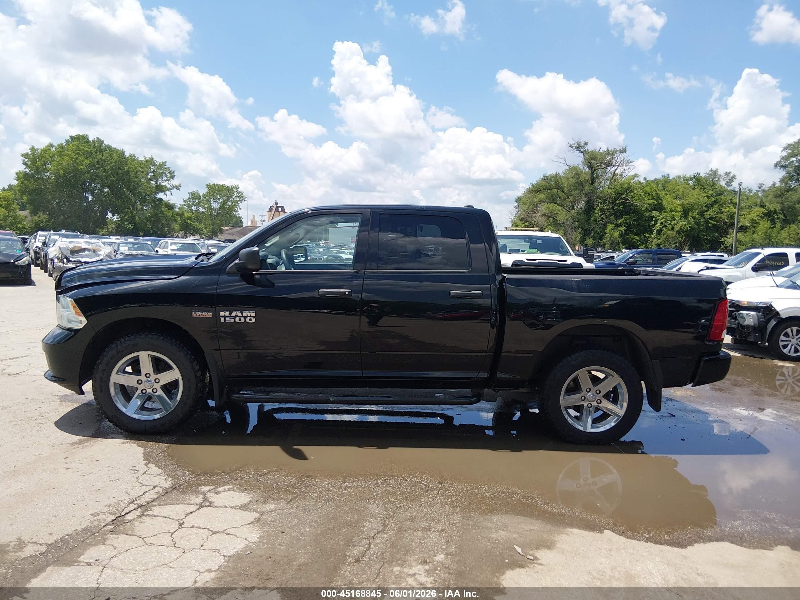 2014 Ram 1500 Express Black vin: 1C6RR7KT2ES205044