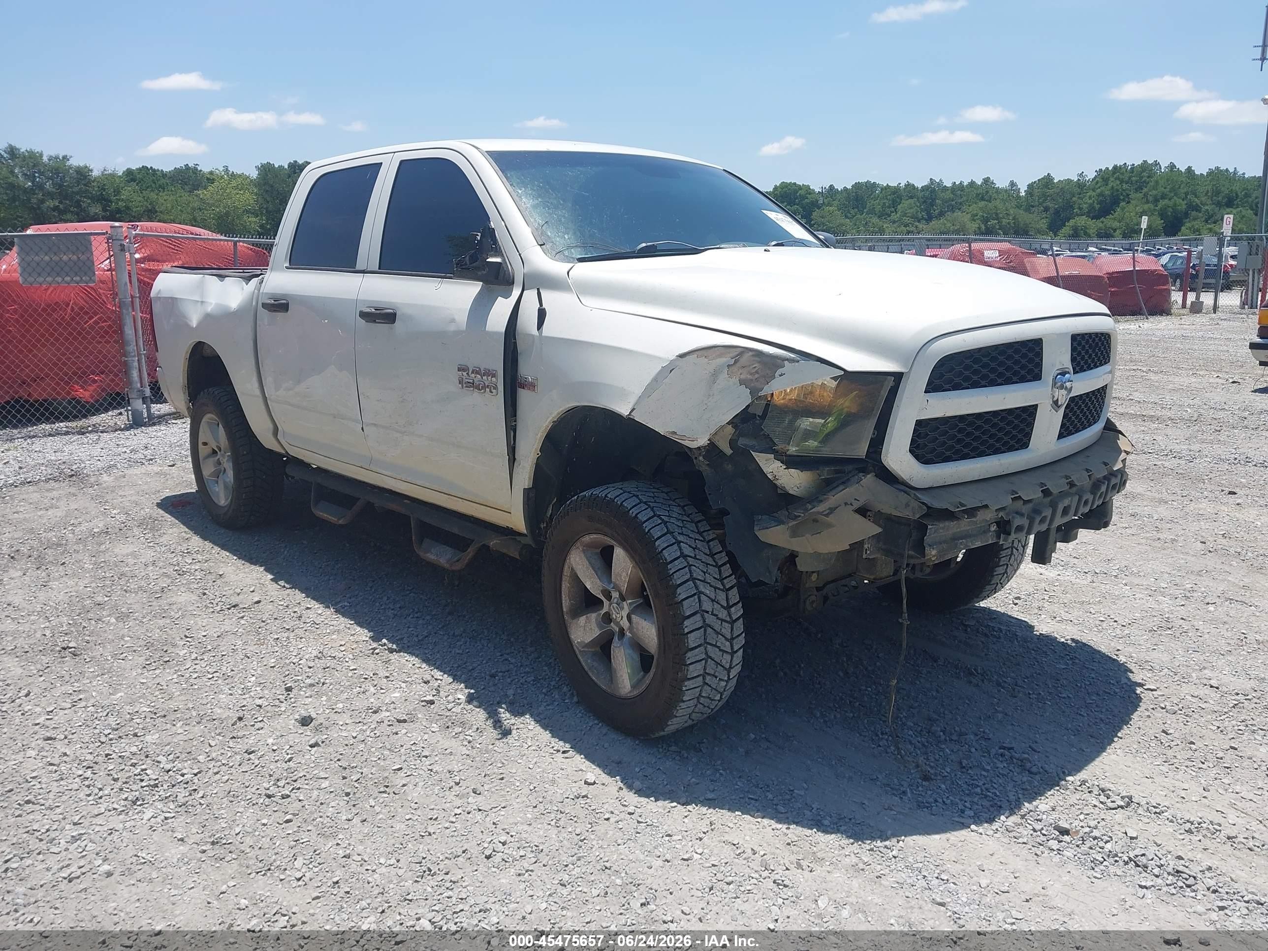 2015 Ram 1500 Express White vin: 1C6RR7KT2FS598366