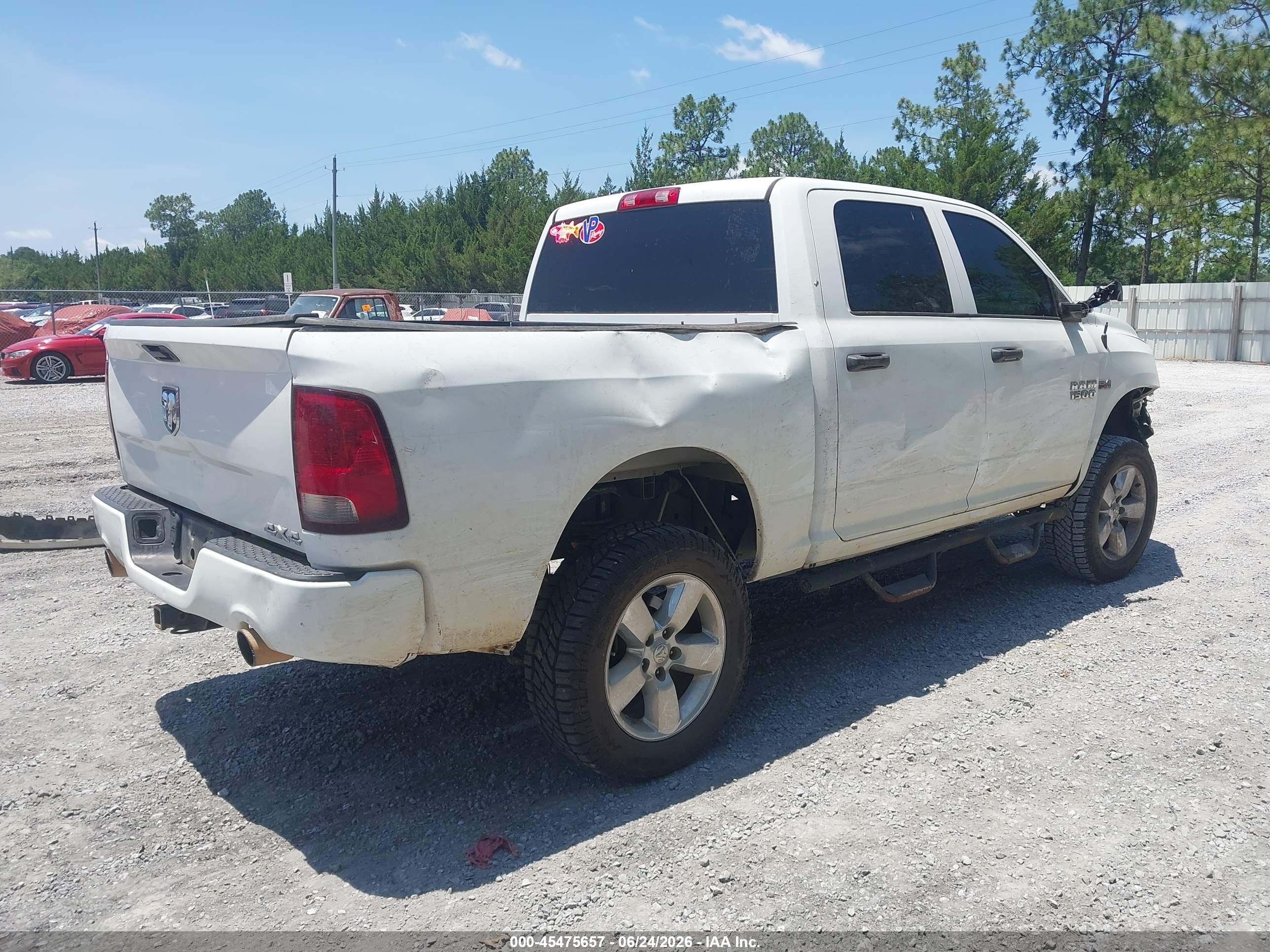 2015 Ram 1500 Express White vin: 1C6RR7KT2FS598366