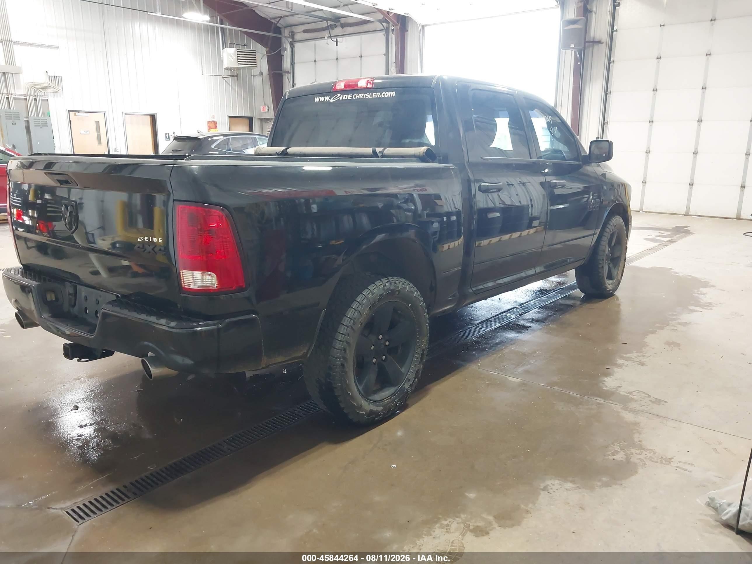 2015 Ram 1500 Express Black vin: 1C6RR7KT2FS694255