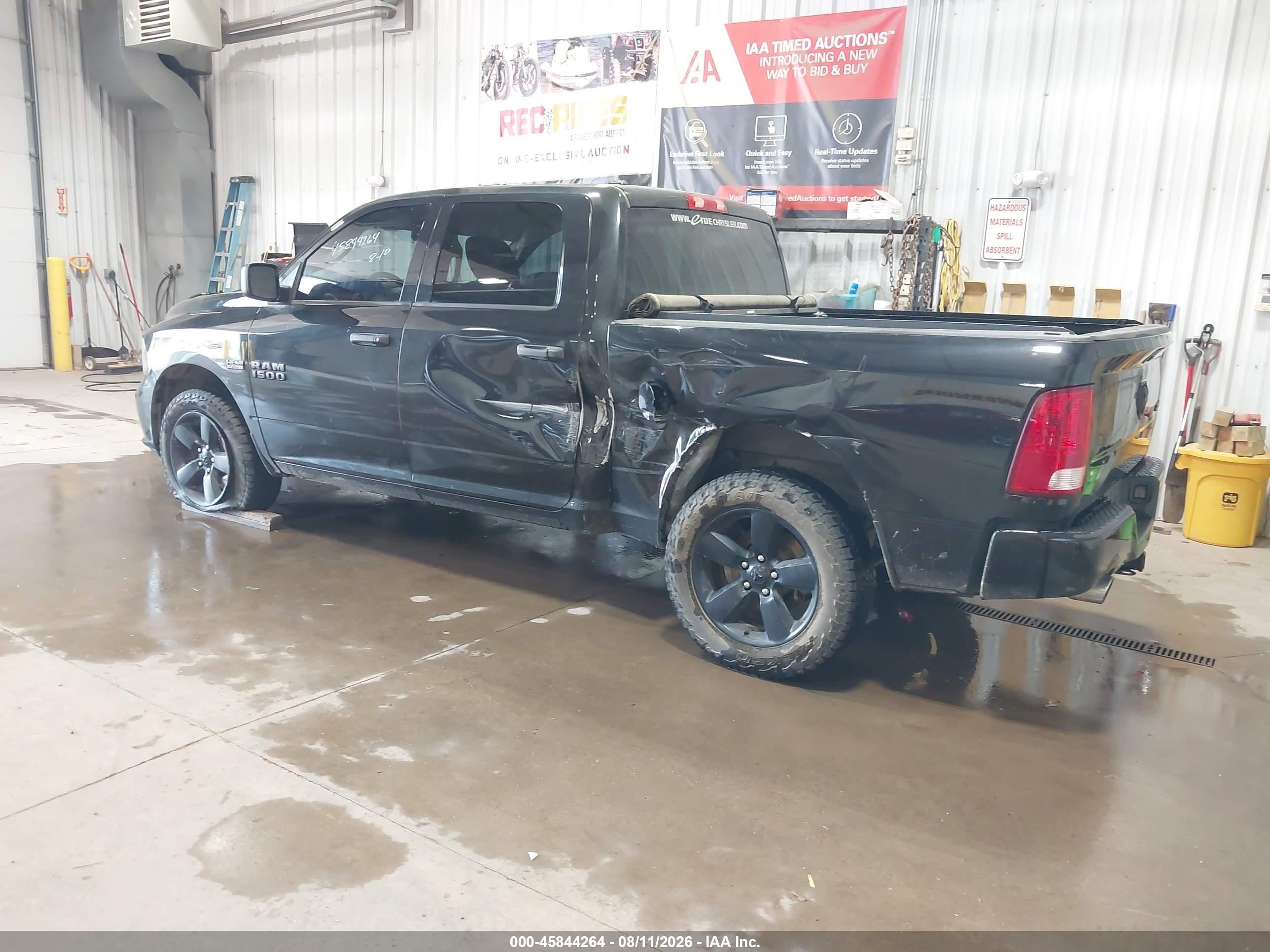 2015 Ram 1500 Express Black vin: 1C6RR7KT2FS694255