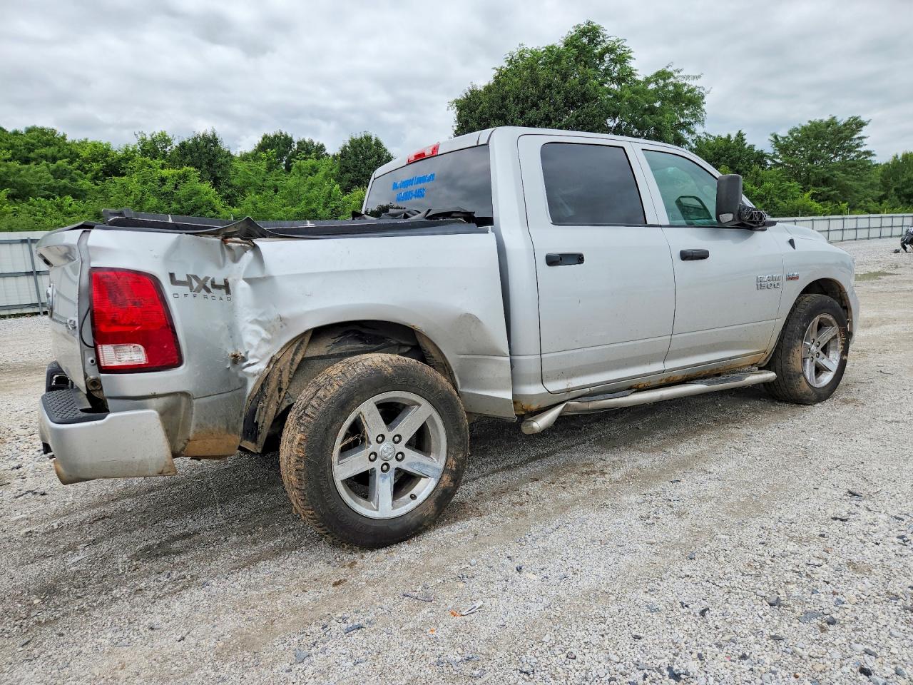 2015 Ram 1500 St Silver vin: 1C6RR7KT2FS716223
