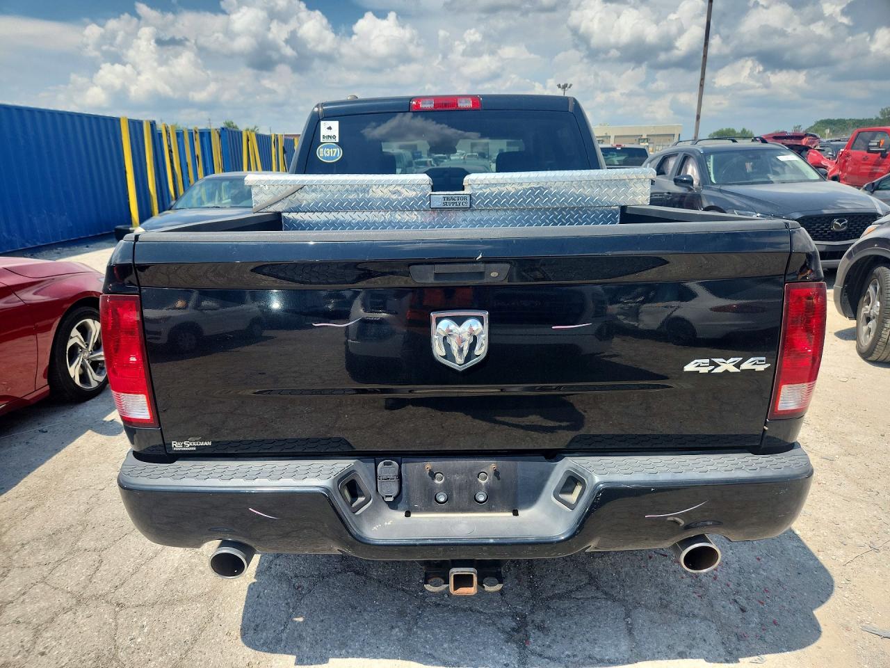 2013 Ram 1500 St Черный vin: 1C6RR7KT3DS606245
