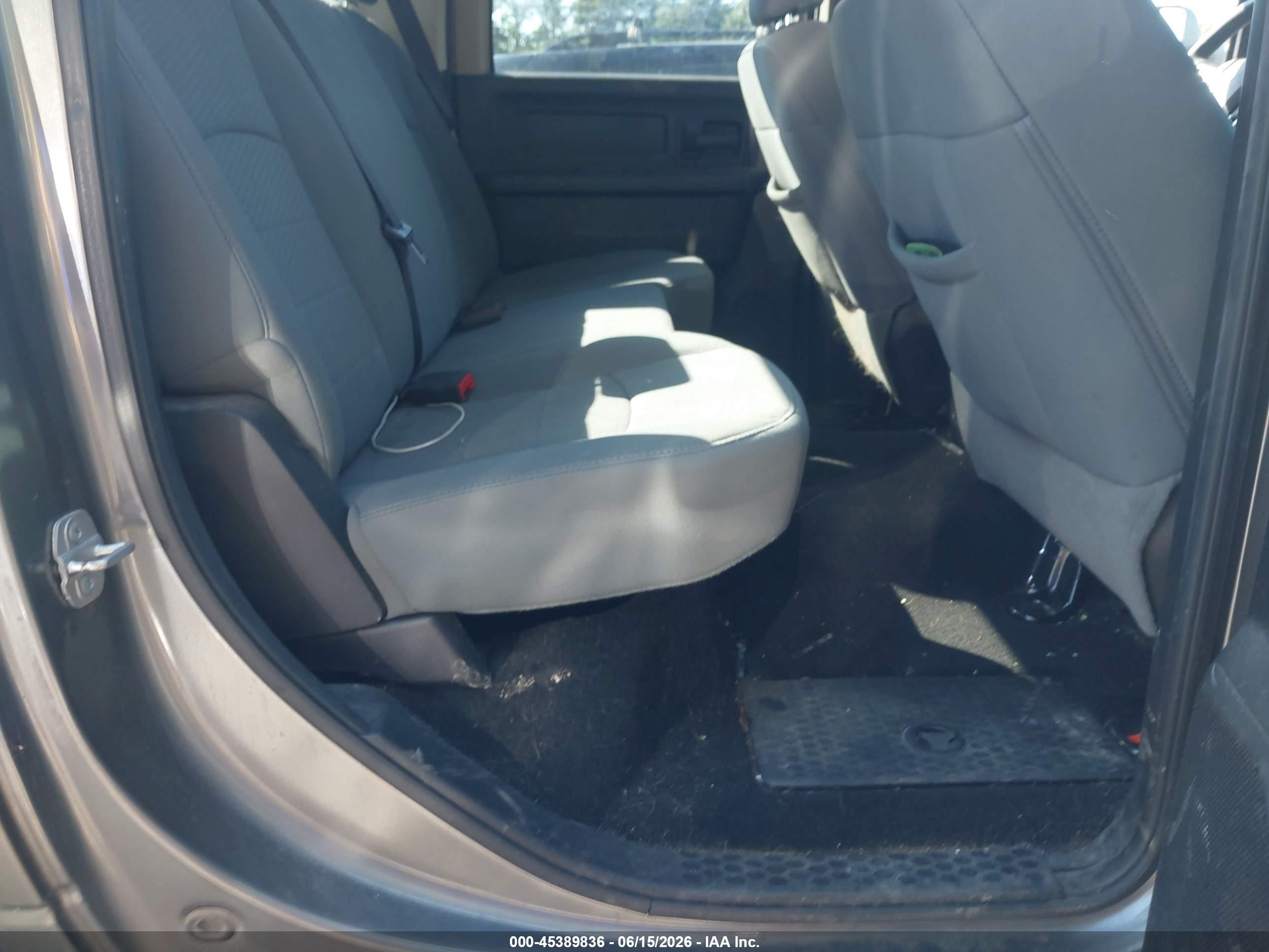 2013 Ram 1500 Express Gray vin: 1C6RR7KT3DS671242