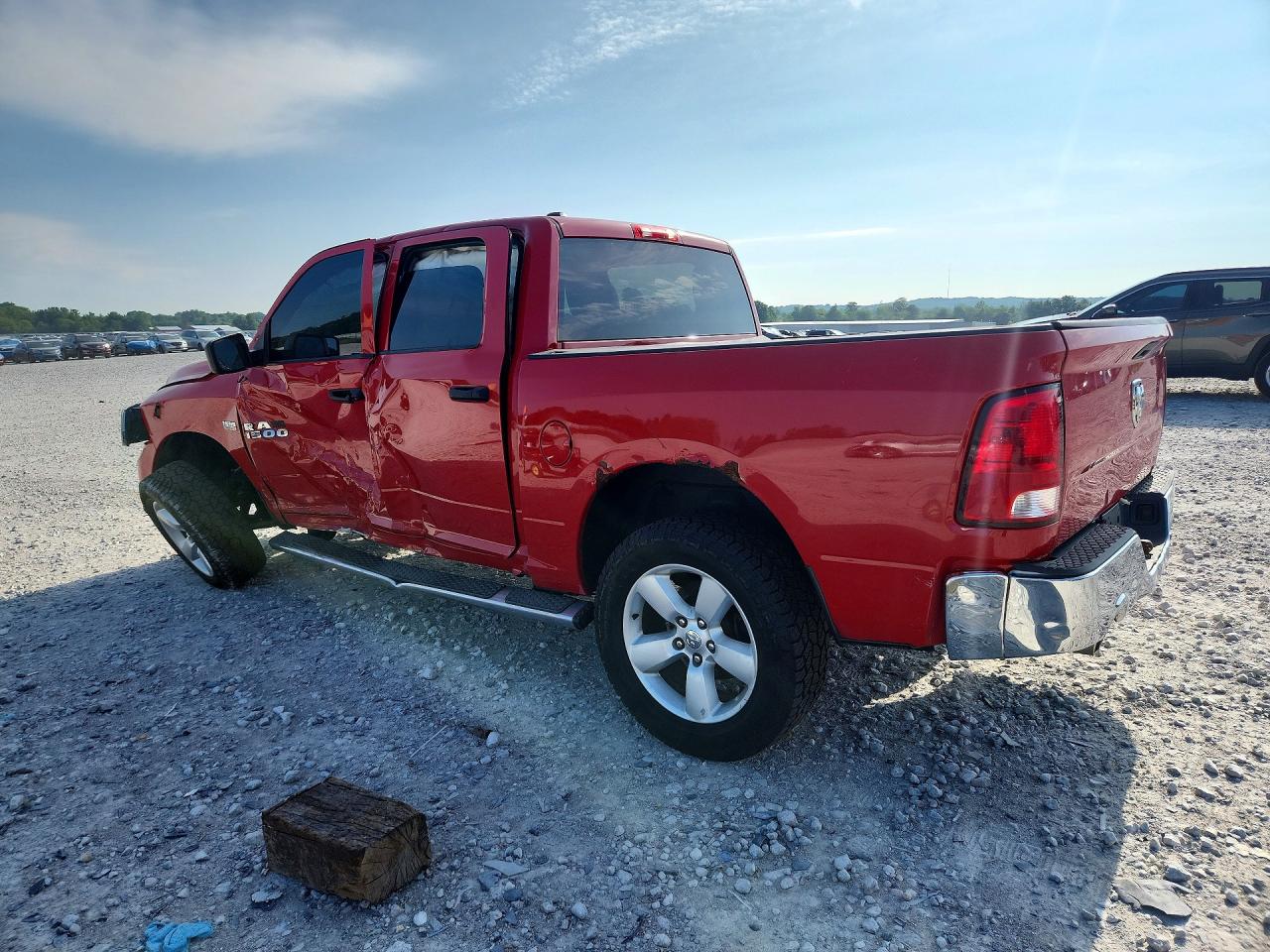 2014 Ram 1500 St Red vin: 1C6RR7KT3ES142827