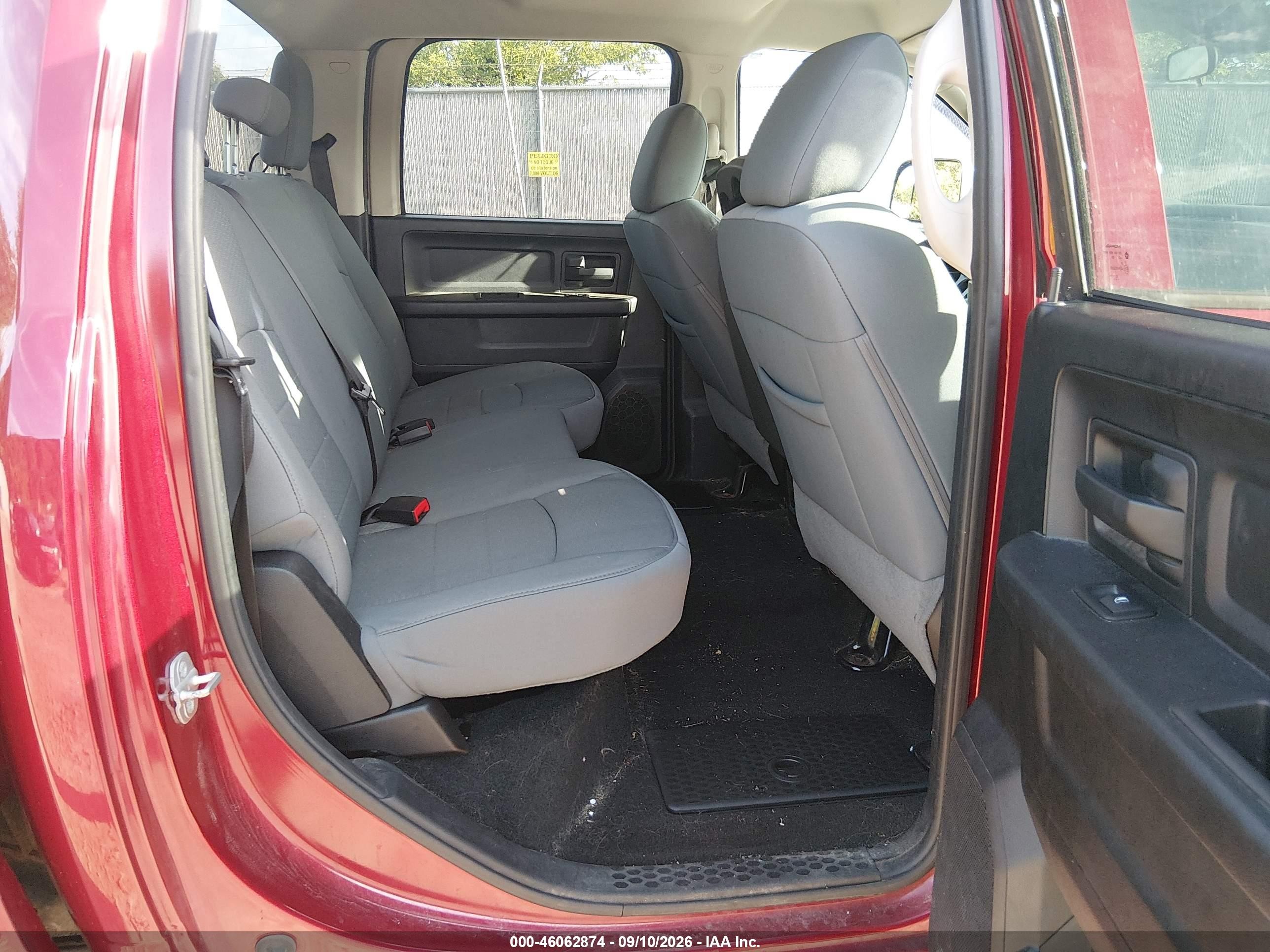 2014 Ram 1500 Tradesman Red vin: 1C6RR7KT3ES159045