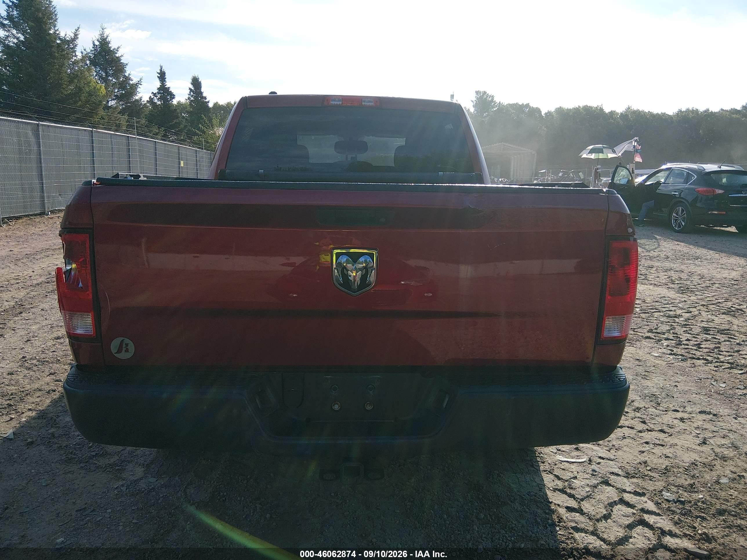 2014 Ram 1500 Tradesman Red vin: 1C6RR7KT3ES159045