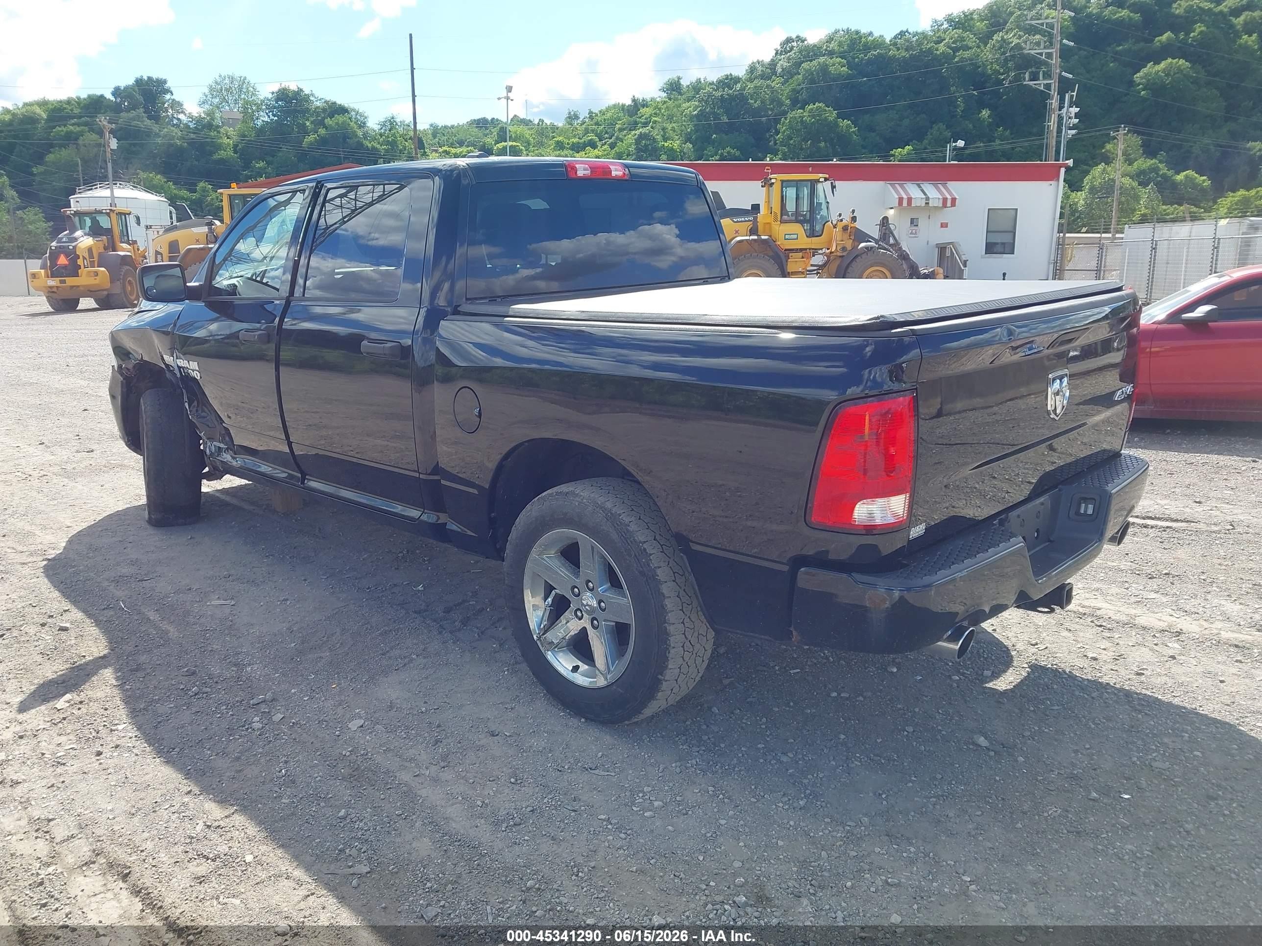 2015 Ram 1500 Express Black vin: 1C6RR7KT3FS588302