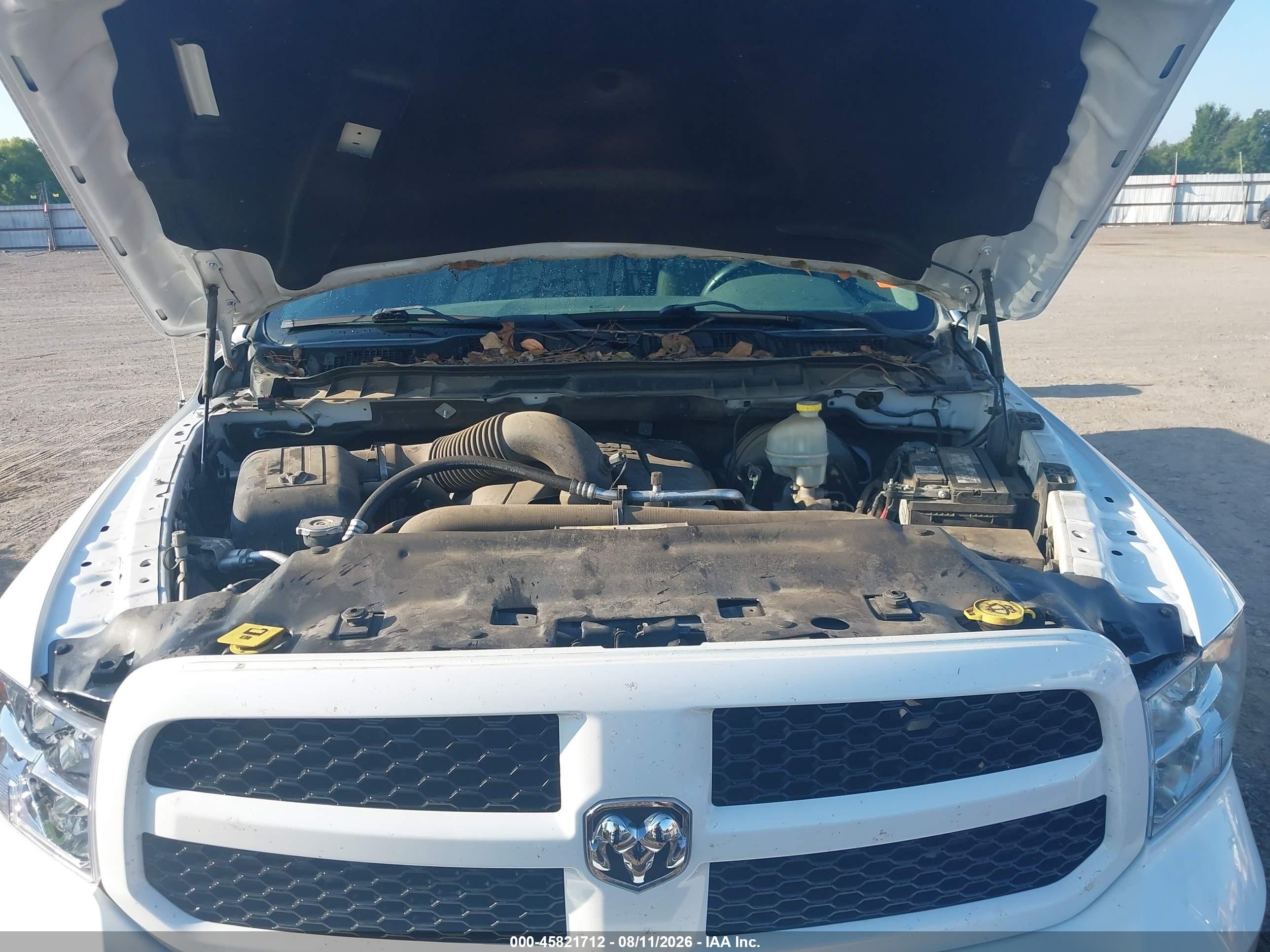 2015 Ram 1500 Express White vin: 1C6RR7KT3FS689596