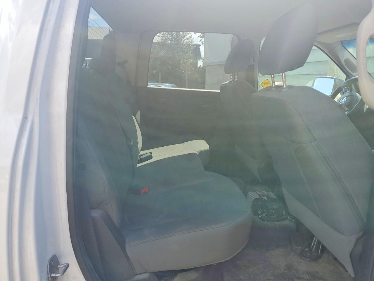 2015 Ram 1500 St White vin: 1C6RR7KT3FS726534