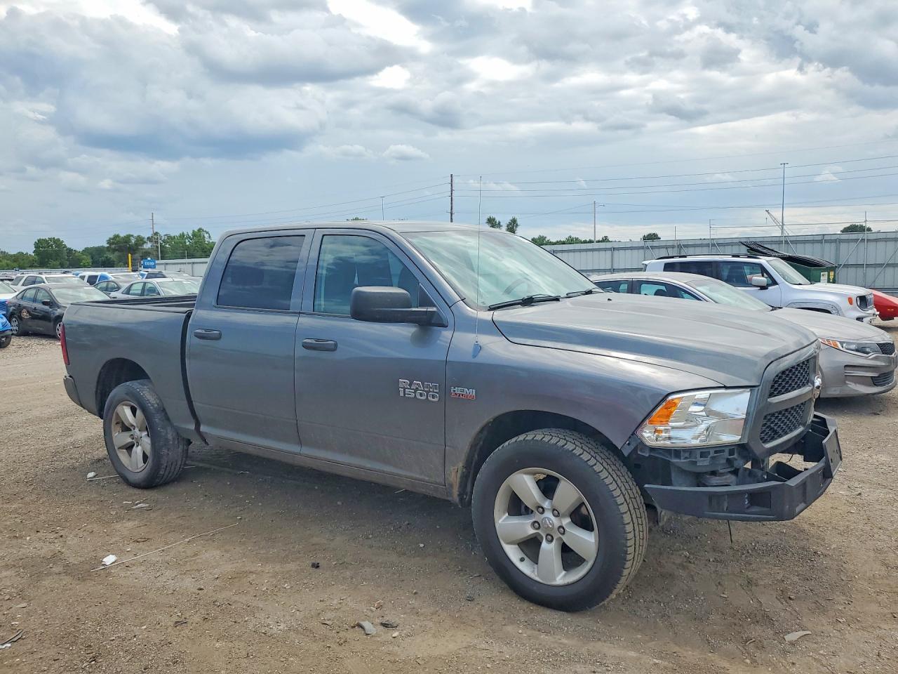 2013 Ram 1500 St Silver vin: 1C6RR7KT4DS646625