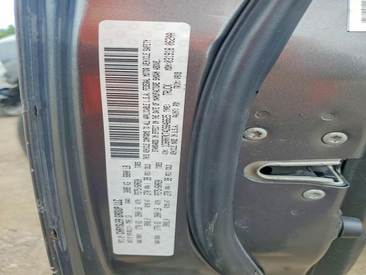 2013 Ram 1500 St Silver vin: 1C6RR7KT4DS646625