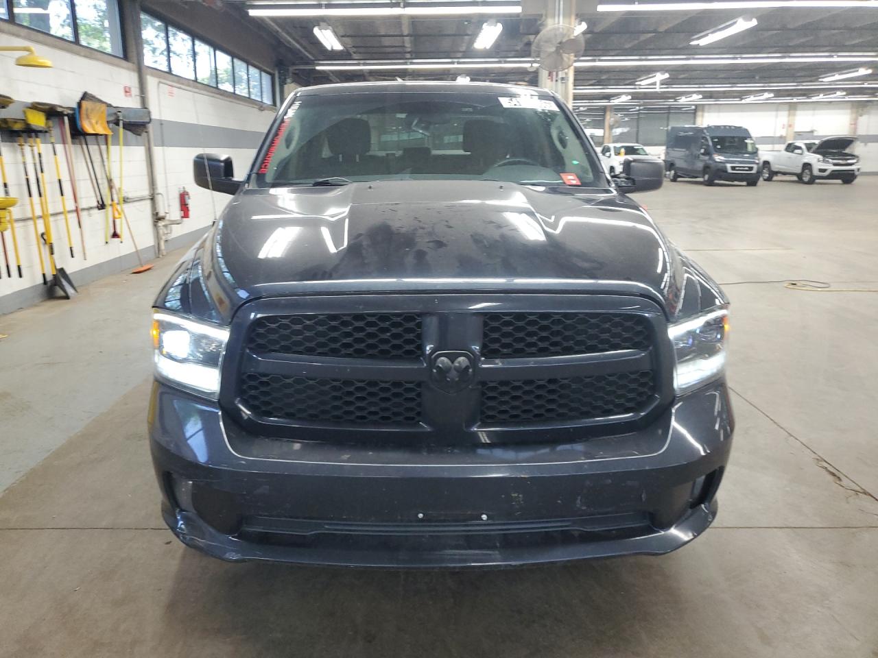 2013 Ram 1500 St Blue vin: 1C6RR7KT4DS683013 Damage: Grille, Chipped, 6