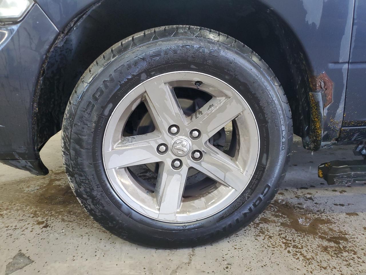 2013 Ram 1500 St Blue vin: 1C6RR7KT4DS683013 Damage: Left Front Wheel, Curb Rash, 3 To 4 Inches