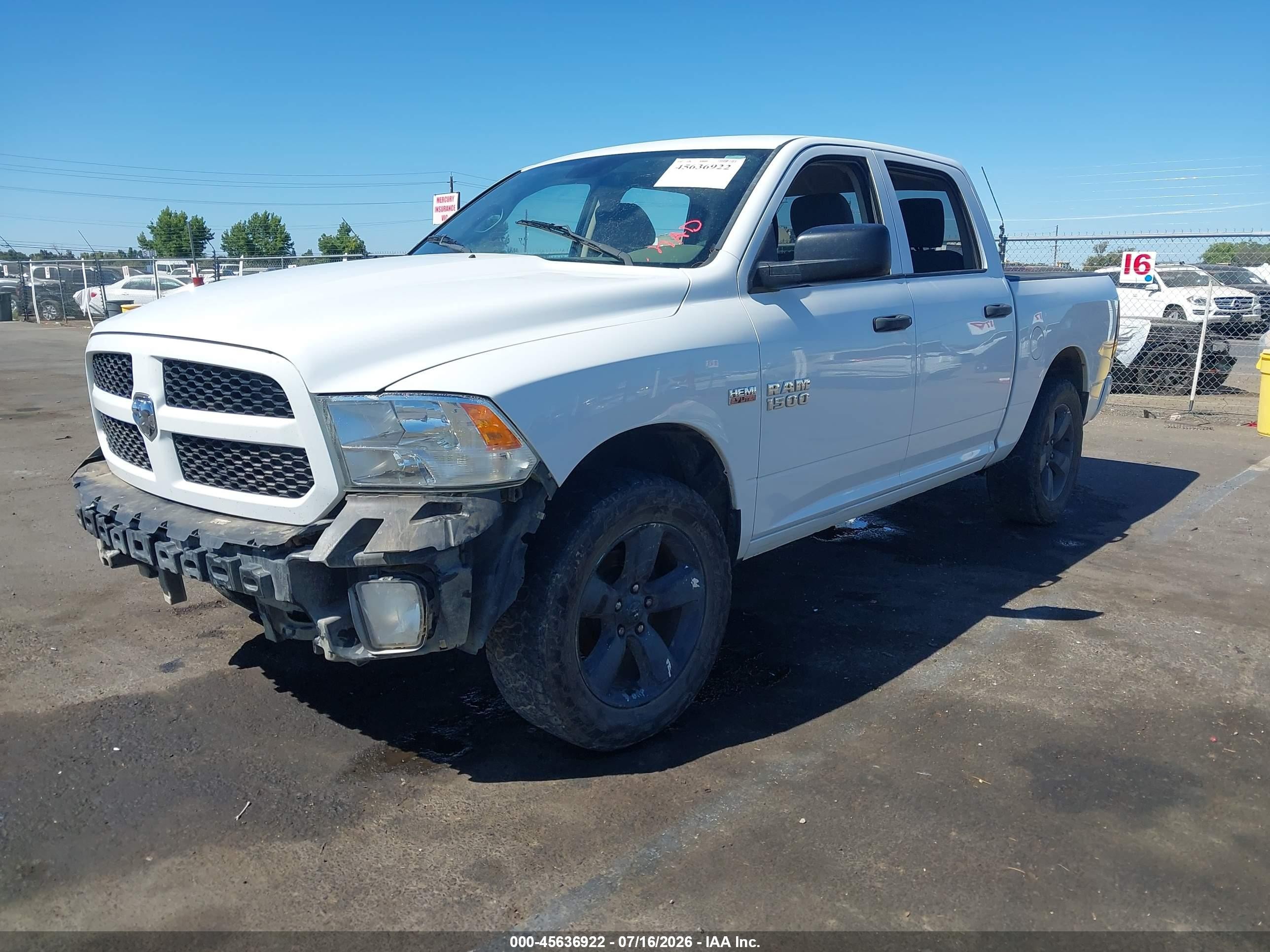2014 Ram 1500 Express White vin: 1C6RR7KT4ES108234